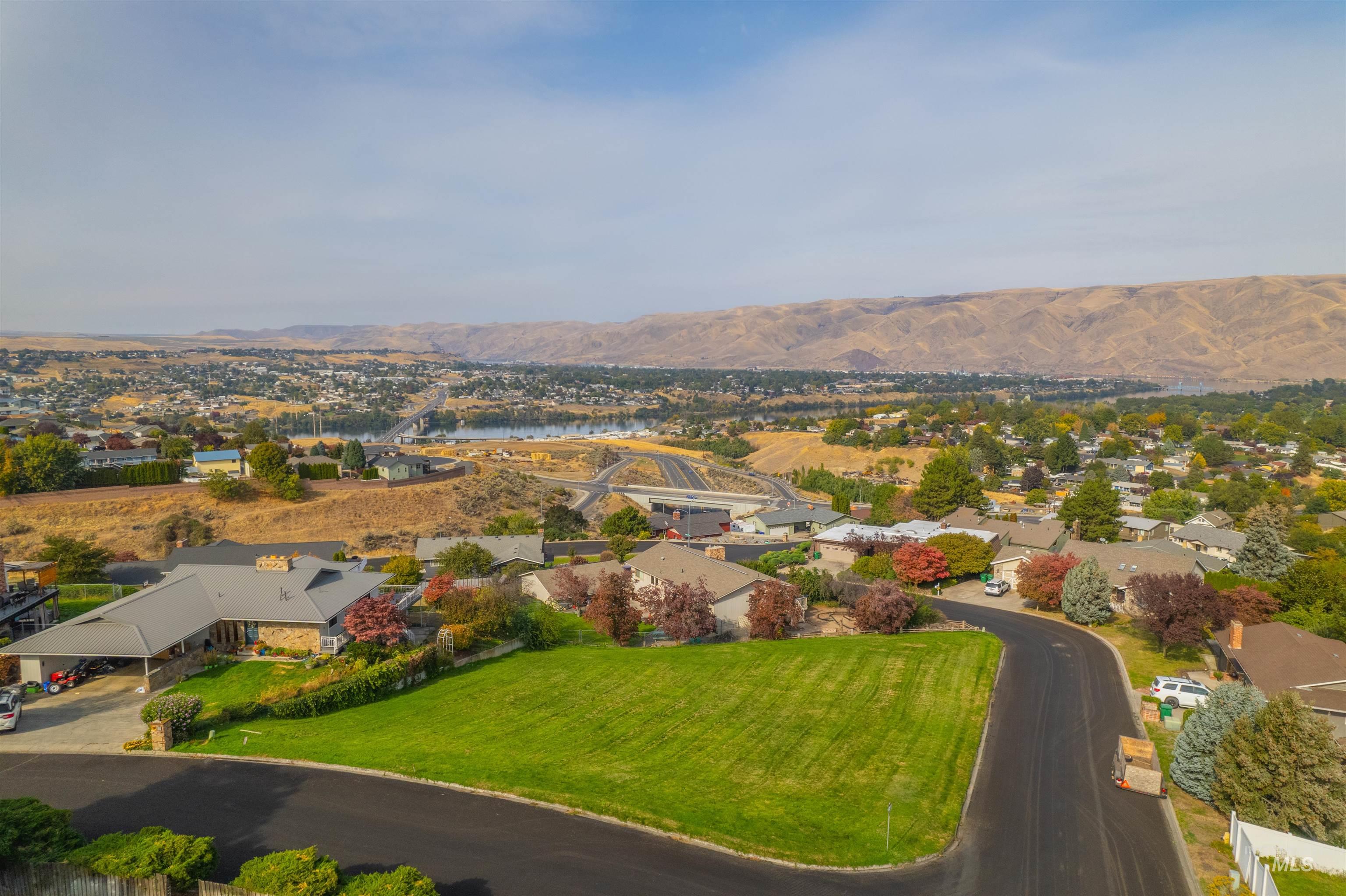 Lewiston, Idaho, 83501, United States, 4 Bedrooms Bedrooms, ,Residential,For Sale,1862440
