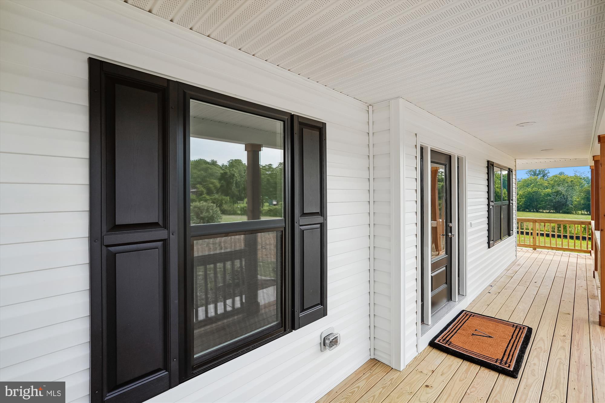 Amissville, Virginia, 20106, United States, 4 Bedrooms Bedrooms, ,3 BathroomsBathrooms,Residential,For Sale,1920325