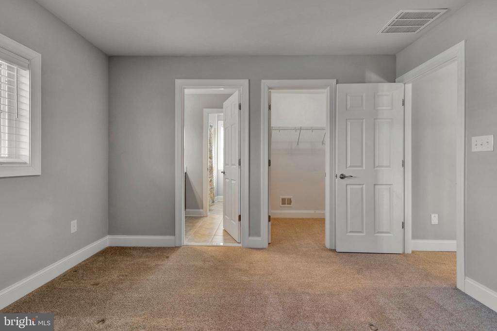 Rehoboth Beach, Delaware, 19971, United States, 5 Bedrooms Bedrooms, ,4 BathroomsBathrooms,Residential,For Sale,1714204