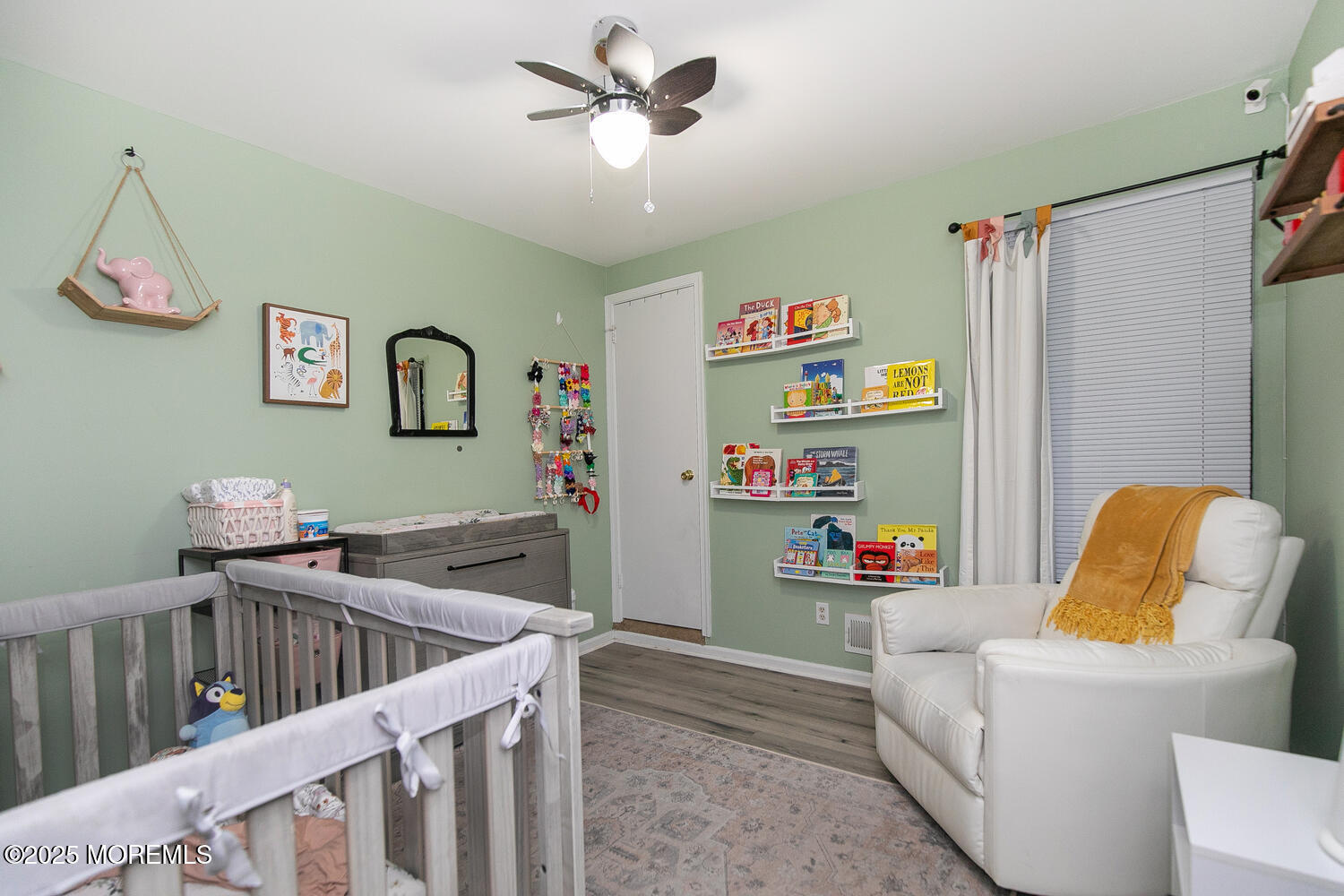 Howell, New Jersey, 07731, United States, 3 Bedrooms Bedrooms, ,2 BathroomsBathrooms,Residential,For Sale,1999516