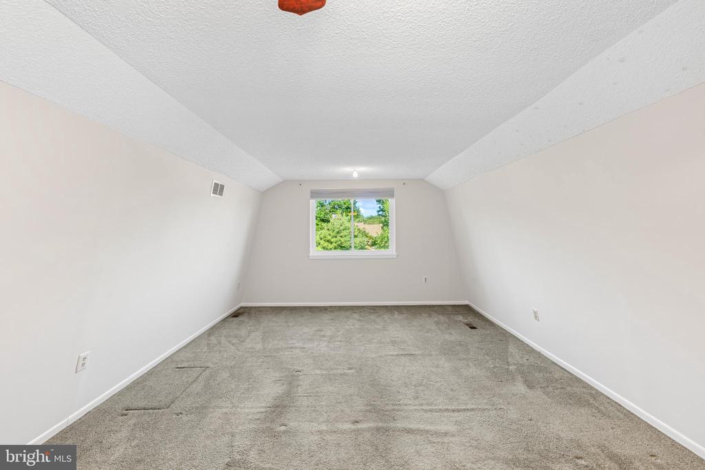Plainsboro, New Jersey, 08536, United States, 3 Bedrooms Bedrooms, ,3 BathroomsBathrooms,Residential,For Sale,1900565