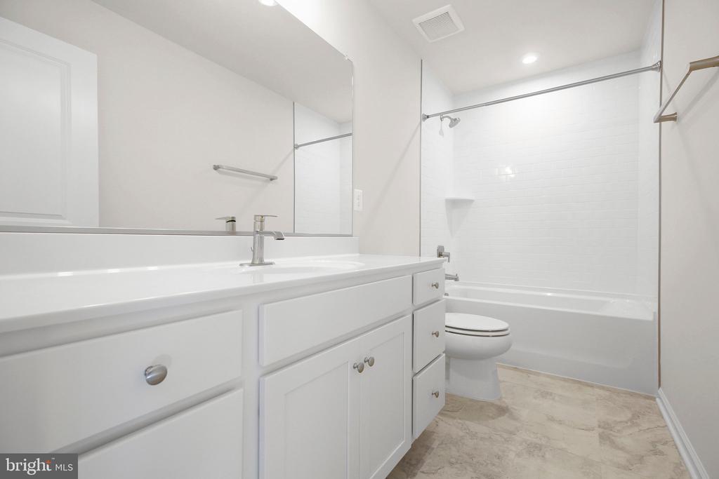 King George, Virginia, 22485, United States, 4 Bedrooms Bedrooms, ,3 BathroomsBathrooms,Residential,For Sale,2003454