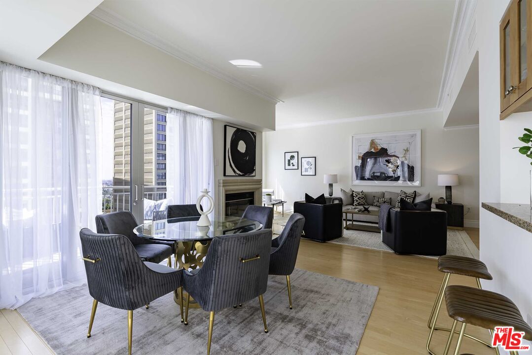 Los Angeles, California, 90024, United States, 2 Bedrooms Bedrooms, ,3 BathroomsBathrooms,Residential,For Sale,1840834