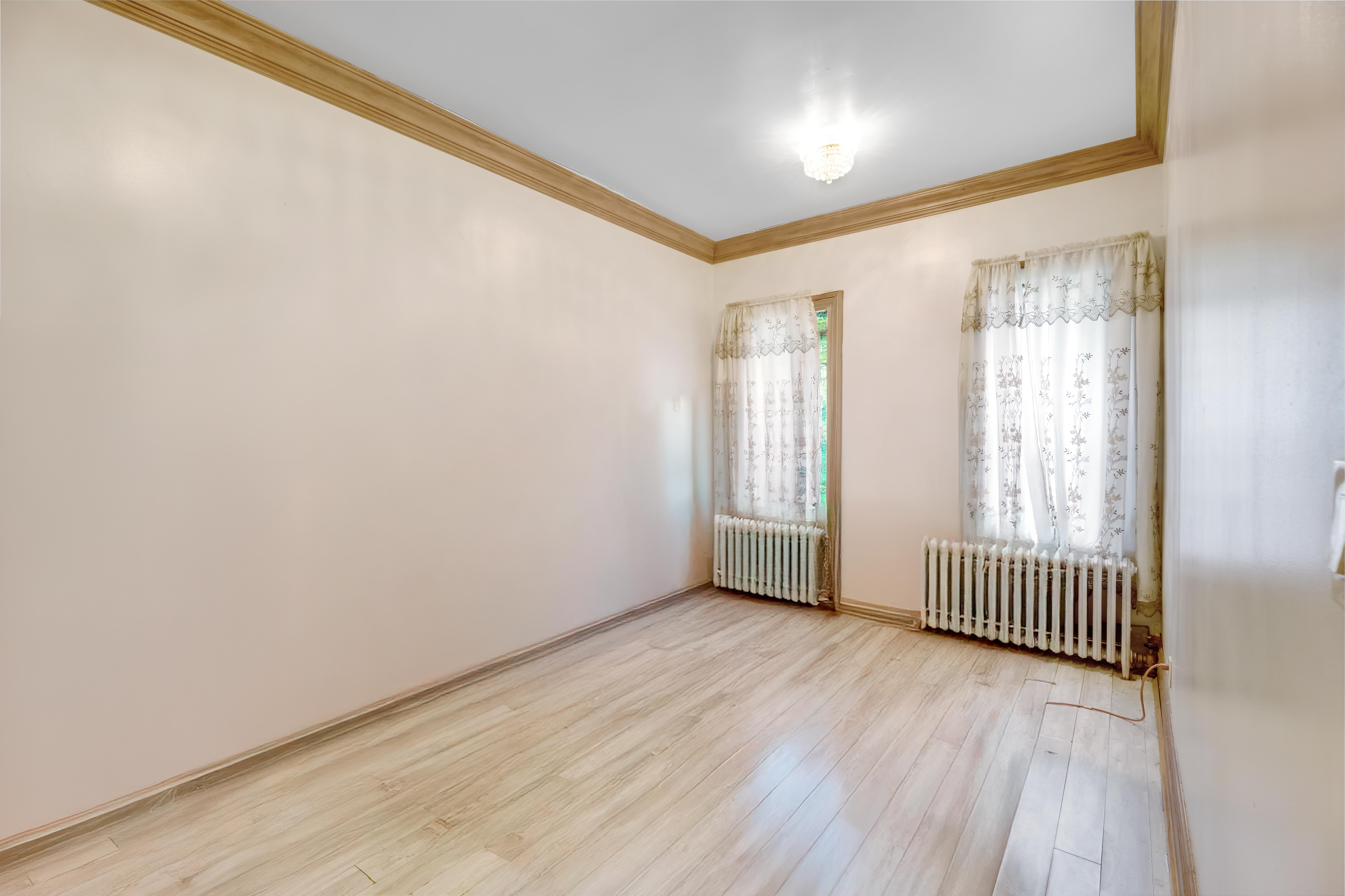 Brooklyn, New York, 11213, United States, 5 Bedrooms Bedrooms, ,Residential,For Sale,1885568