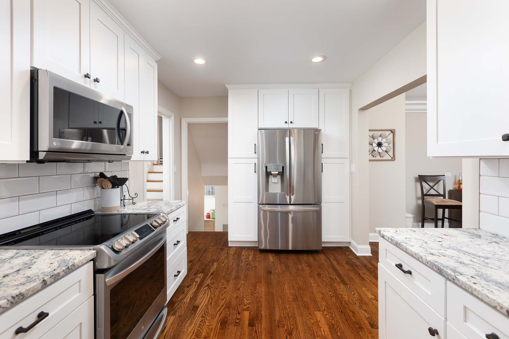 Downers Grove, Illinois, 60515, United States, 3 Bedrooms Bedrooms, ,3 BathroomsBathrooms,Residential,For Sale,1925036