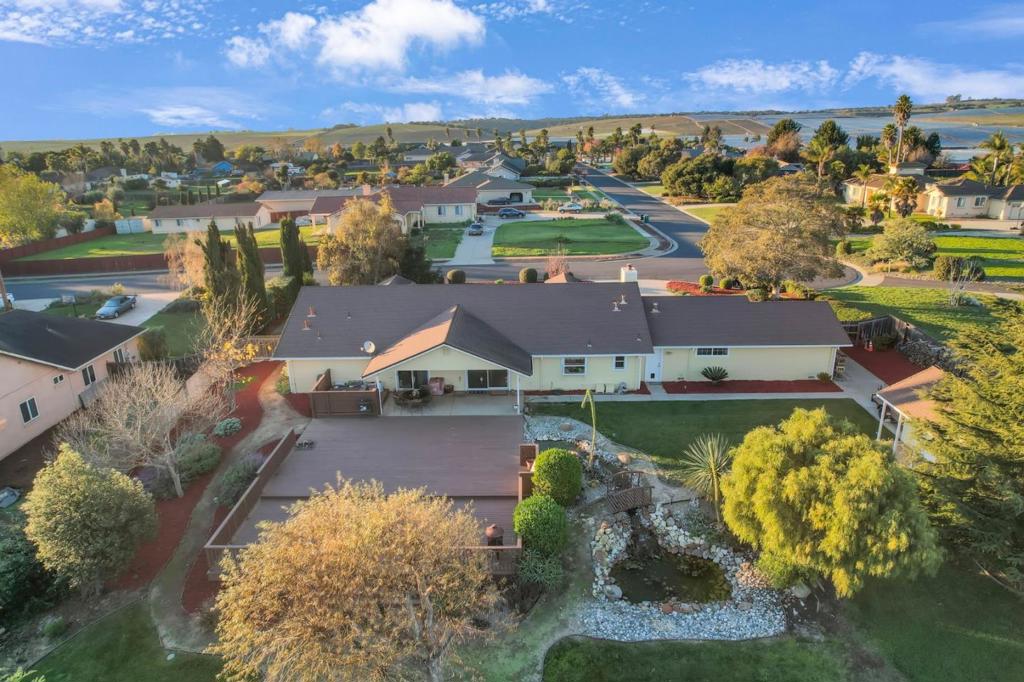 Salinas, California, 93907, United States, 3 Bedrooms Bedrooms, ,3 BathroomsBathrooms,Residential,For Sale,2000331