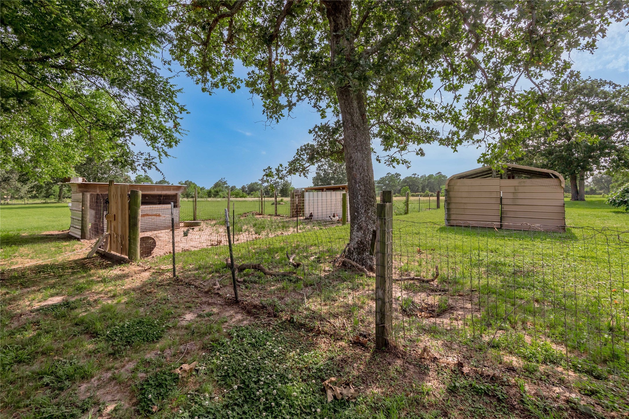 Kennard, Texas, 75847, United States, 3 Bedrooms Bedrooms, ,2 BathroomsBathrooms,Residential,For Sale,1828571
