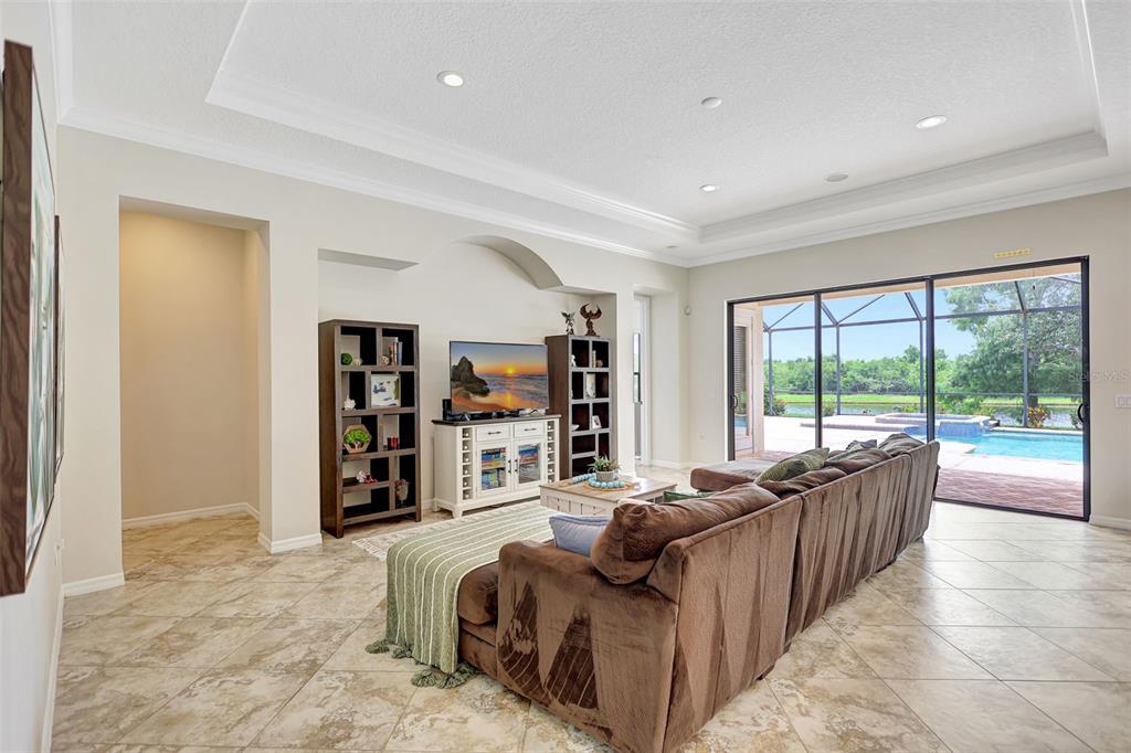Lakewood Ranch, Florida, 34202, United States, 4 Bedrooms Bedrooms, ,4 BathroomsBathrooms,Residential,For Sale,1849002