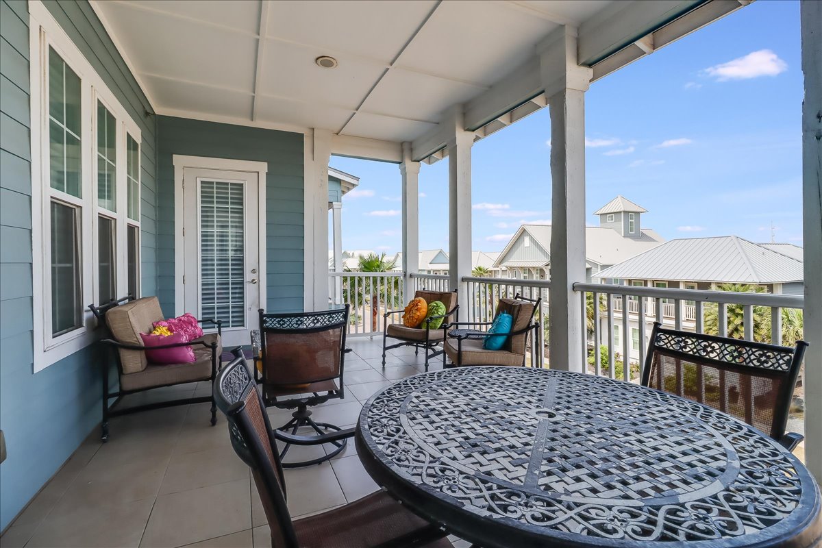 Port Aransas, Texas, 78373, United States, 3 Bedrooms Bedrooms, ,5 BathroomsBathrooms,Residential,For Sale,1994258