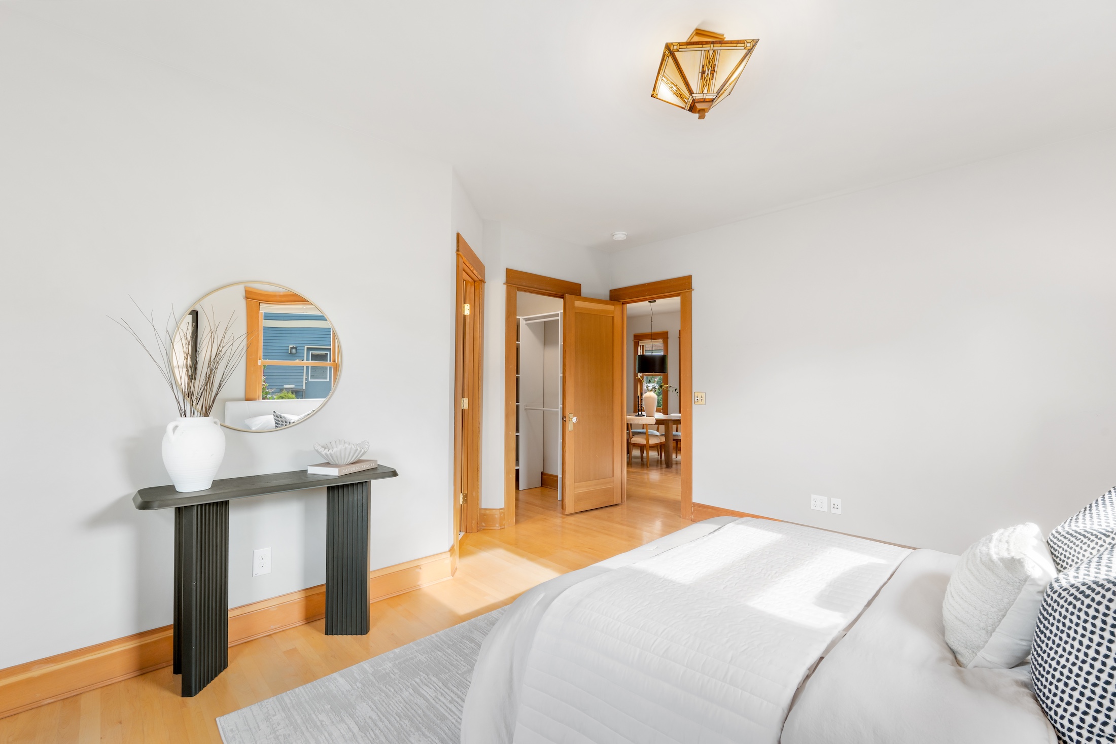  Timeless Charm. Modern Comfort and Exceptional Quality - 物件實景