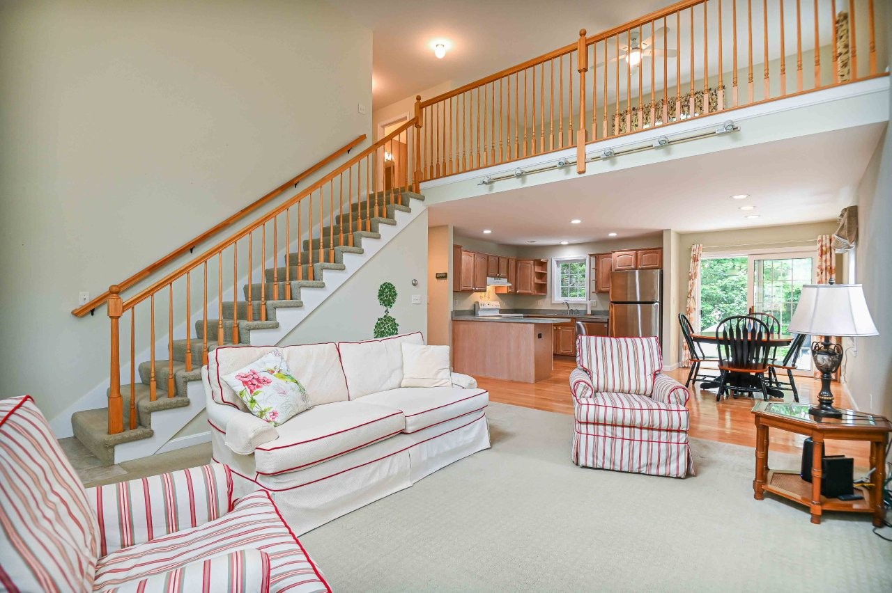 York, Maine, 03909, United States, 2 Bedrooms Bedrooms, ,2 BathroomsBathrooms,Residential,For Sale,1896893