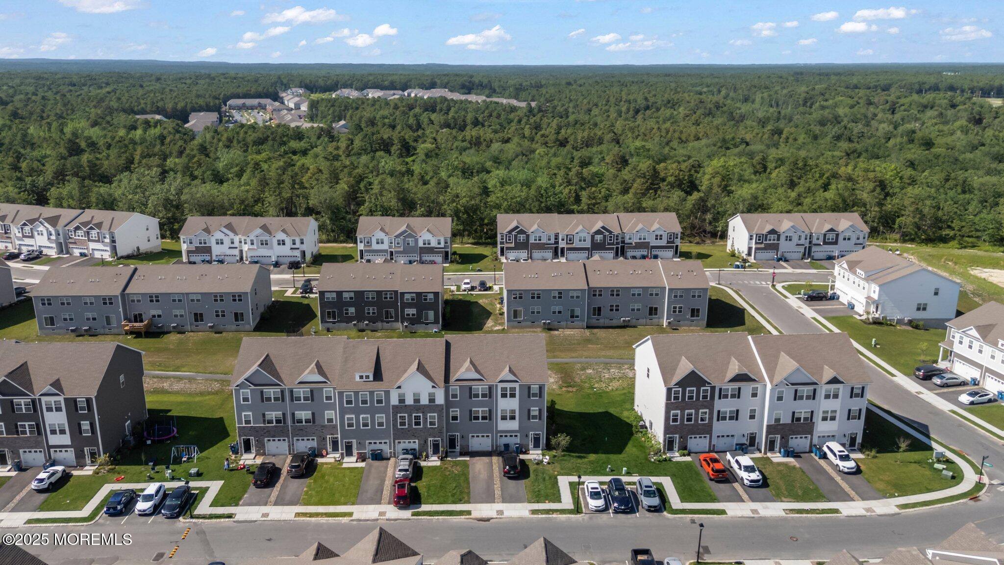 Jackson, New Jersey, 08527, United States, 3 Bedrooms Bedrooms, ,4 BathroomsBathrooms,Residential,For Sale,1979150