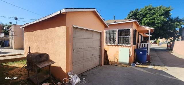 Los Angeles, California, 90044, United States, ,Residential,For Sale,2005902