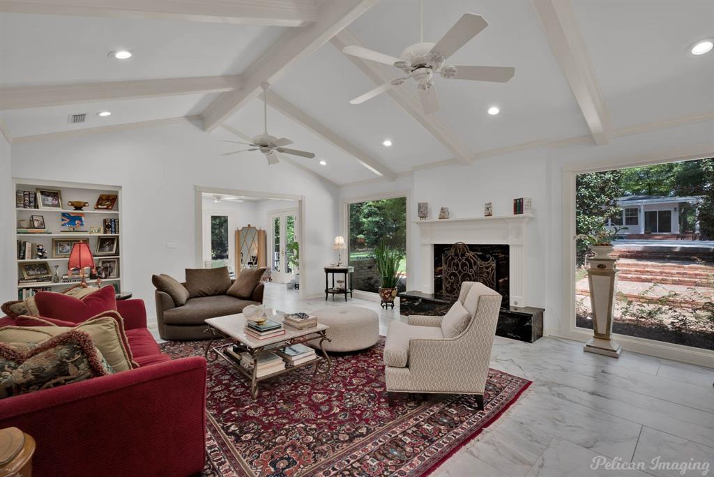 Shreveport, Louisiana, 71106, United States, 5 Bedrooms Bedrooms, ,6 BathroomsBathrooms,Residential,For Sale,1942292