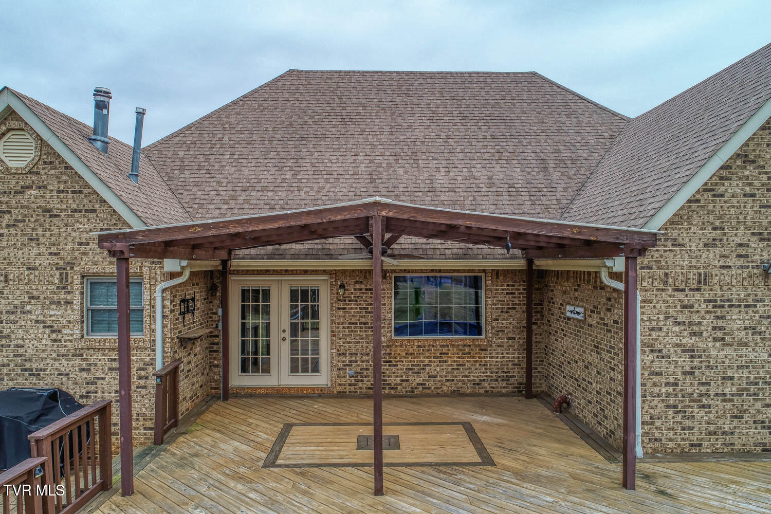 Rogersville, Tennessee, 37857, United States, 4 Bedrooms Bedrooms, ,4 BathroomsBathrooms,Residential,For Sale,1977931