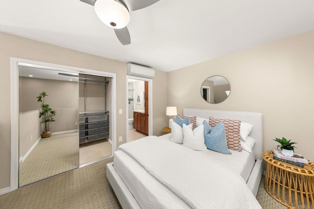 San Diego, California, 92101, United States, 2 Bedrooms Bedrooms, ,2 BathroomsBathrooms,Residential,For Sale,1760340