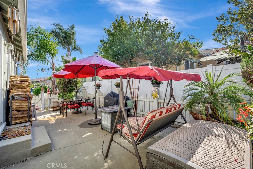 Seal Beach, California, 90740, United States, 4 Bedrooms Bedrooms, ,2 BathroomsBathrooms,Residential,For Sale,2001777