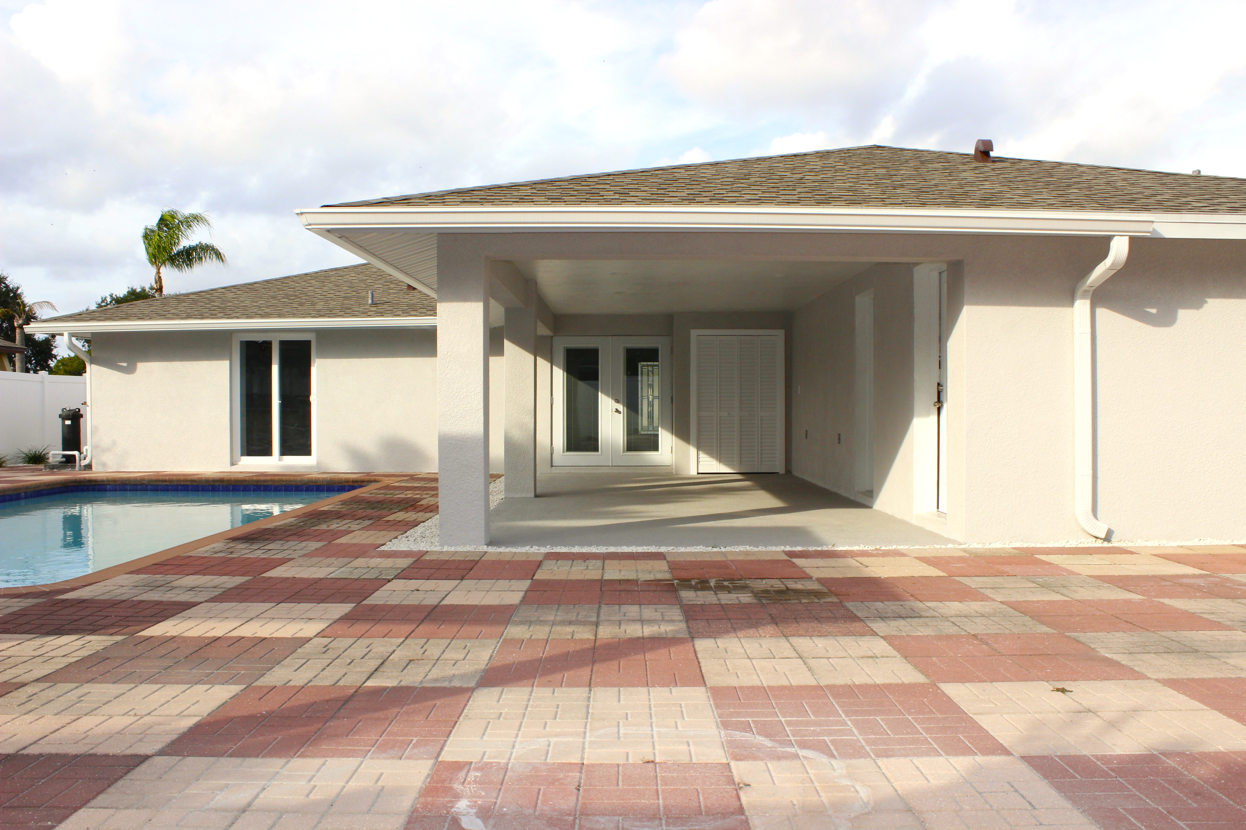 Tampa, Florida, 33615, United States, 4 Bedrooms Bedrooms, ,4 BathroomsBathrooms,Residential,For Sale,2005316