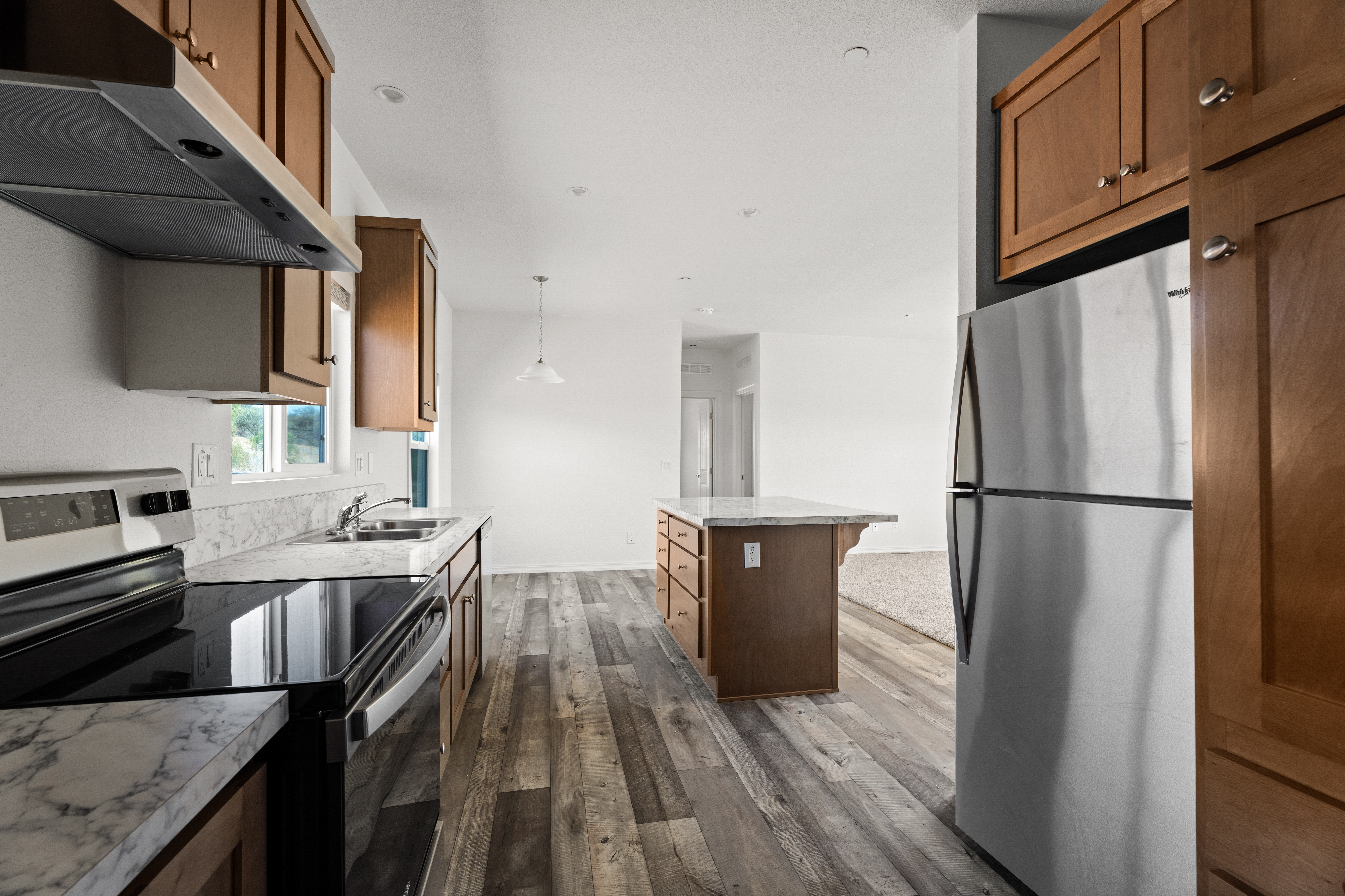  22815 Illahee Drive, Alpine, CA 91901 - 物件實景