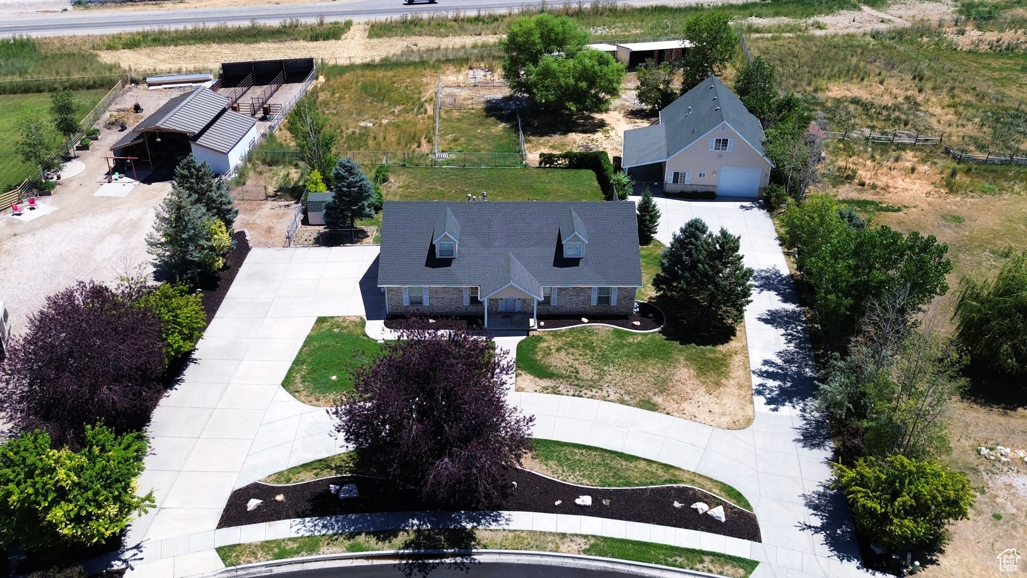 Farr West, Utah, 84404, United States, 4 Bedrooms Bedrooms, ,3 BathroomsBathrooms,Residential,For Sale,1891966