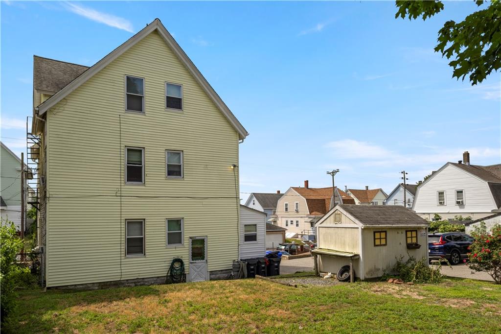 Pawtucket, Rhode Island, 02860, United States, 8 Bedrooms Bedrooms, ,3 BathroomsBathrooms,Residential,For Sale,2005644