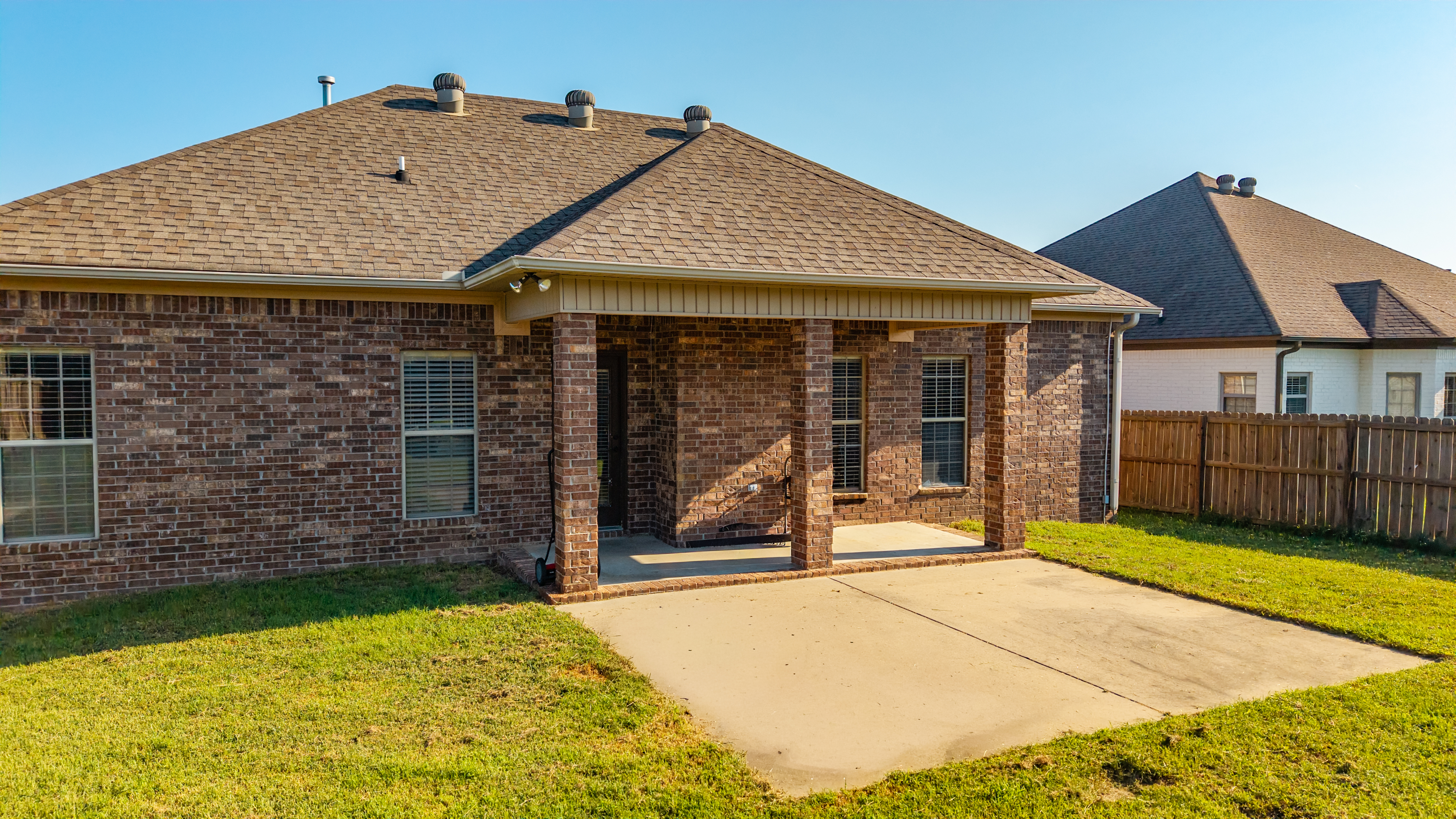  14 Oak Tree, Conway, AR, 72032 - 物件實景