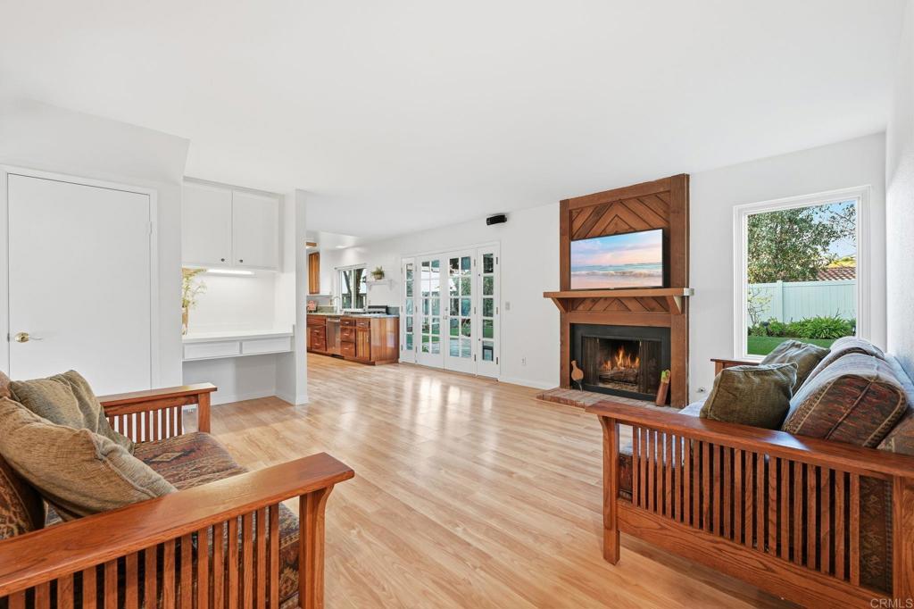 Carlsbad, California, 92010, United States, 4 Bedrooms Bedrooms, ,3 BathroomsBathrooms,Residential,For Sale,2010411