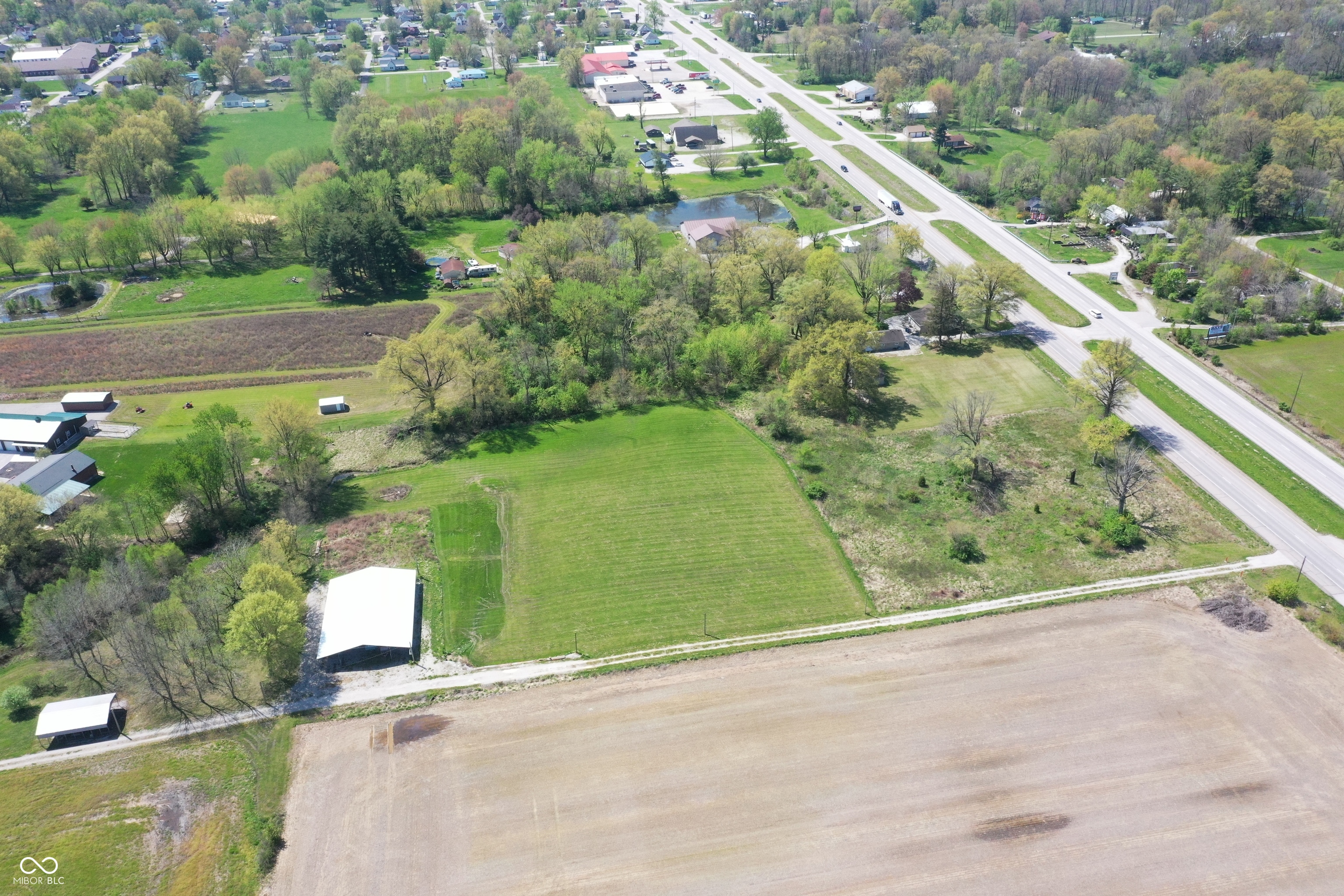 Farmersburg, Indiana, 47850, United States, 3 Bedrooms Bedrooms, ,2 BathroomsBathrooms,Residential,For Sale,1915515