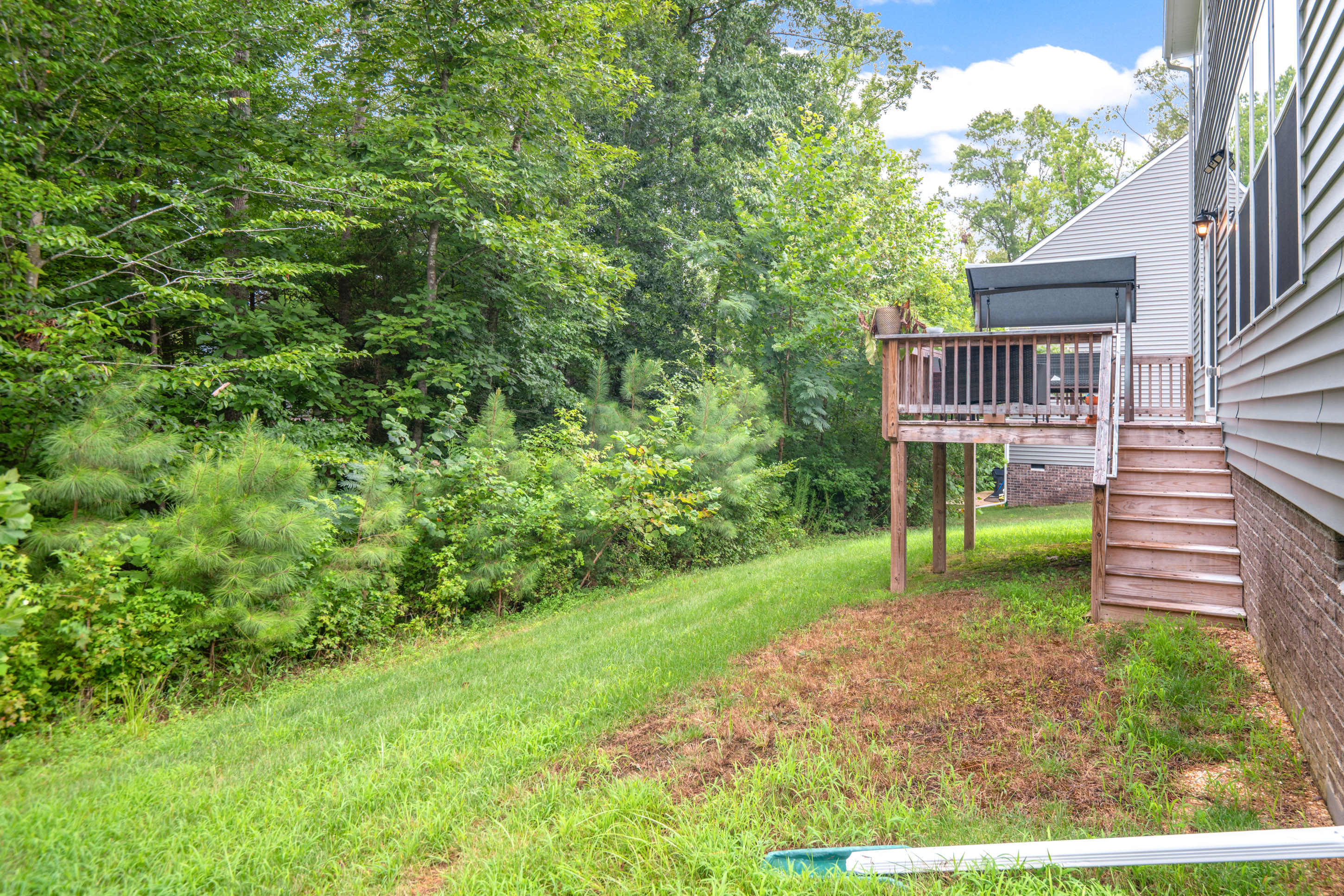 Moseley, Virginia, 23120, United States, 5 Bedrooms Bedrooms, ,3 BathroomsBathrooms,Residential,For Sale,1915307