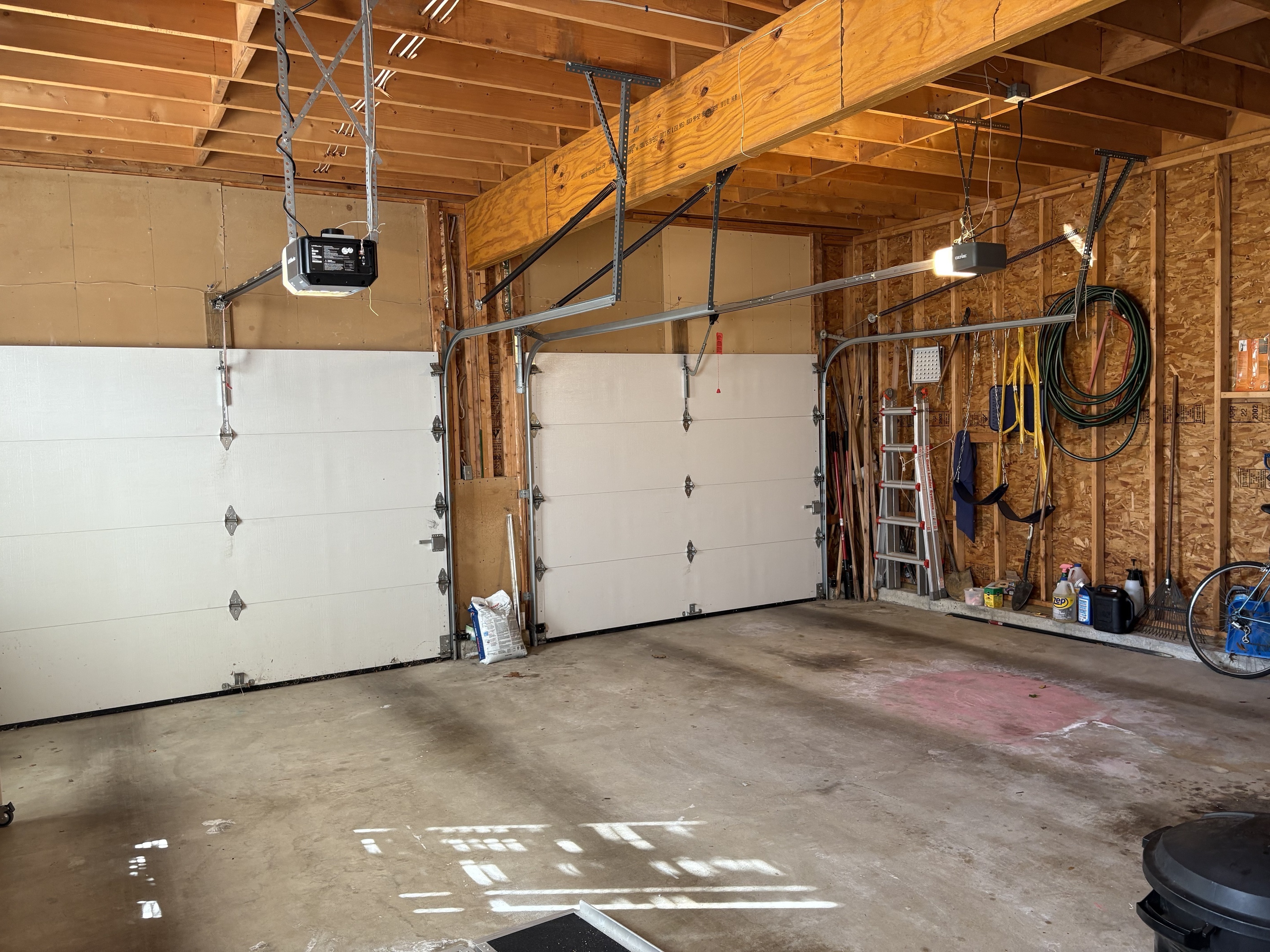 Clinton, Connecticut, 06413, United States, 4 Bedrooms Bedrooms, ,3 BathroomsBathrooms,Residential,For Sale,1989130