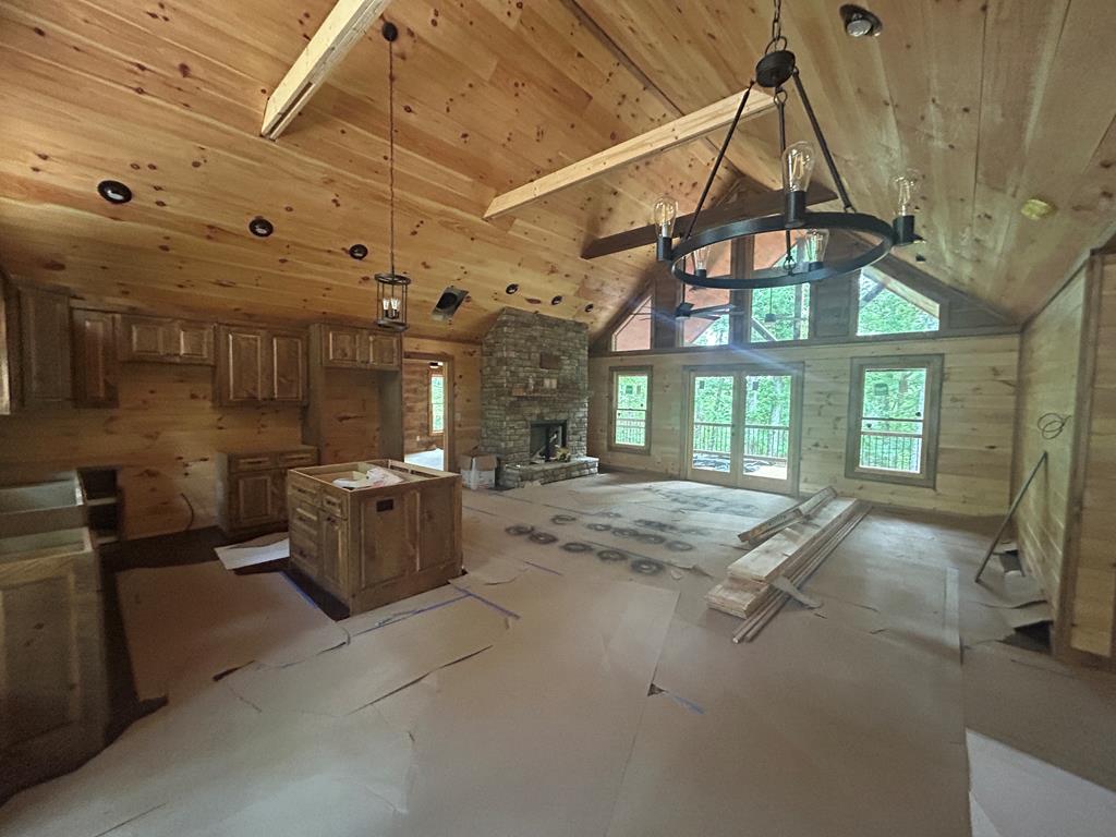 Mineral Bluff, Georgia, 30559, United States, 4 Bedrooms Bedrooms, ,3 BathroomsBathrooms,Residential,For Sale,1859066