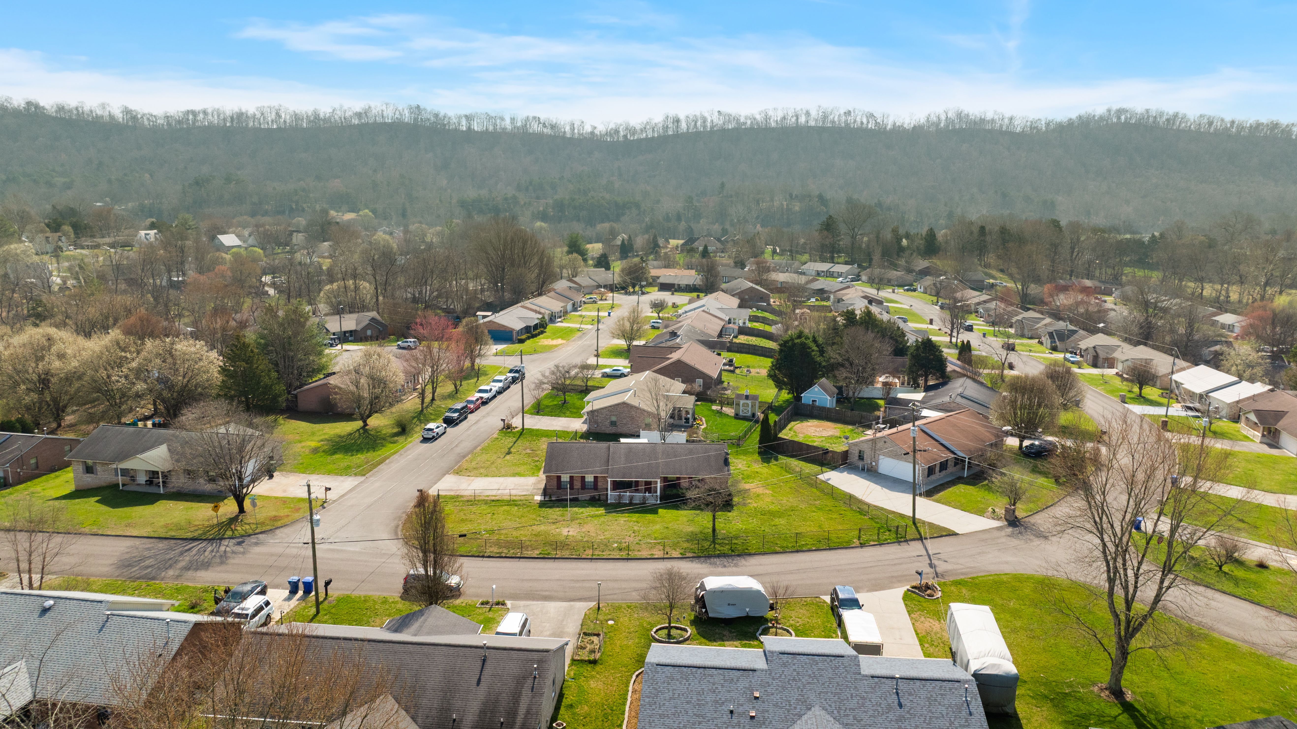  5537 Jericho Lane, Knoxville, TN 37918 - 物件實景