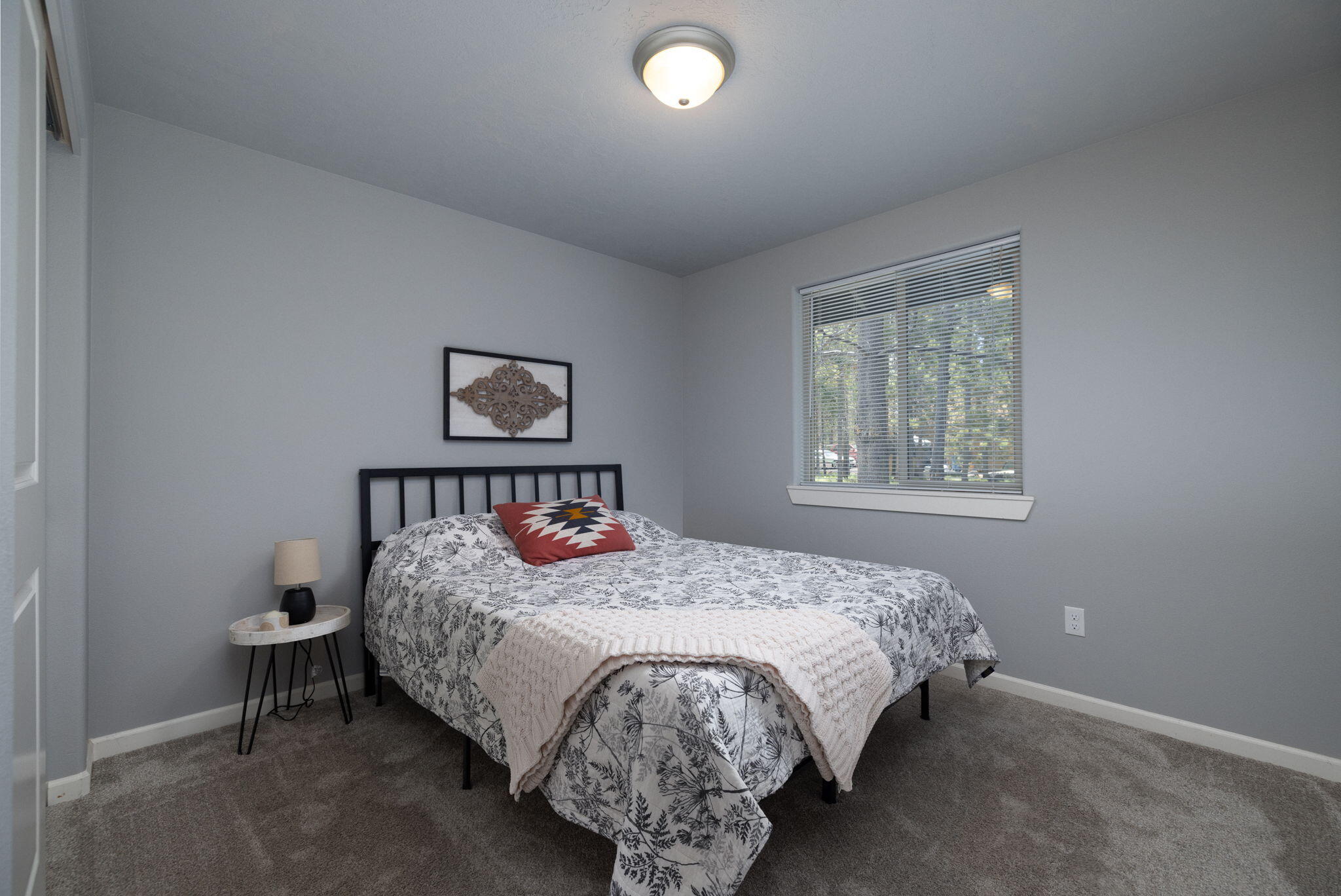 Bend, Oregon, 97707, United States, 3 Bedrooms Bedrooms, ,2 BathroomsBathrooms,Residential,For Sale,1847300