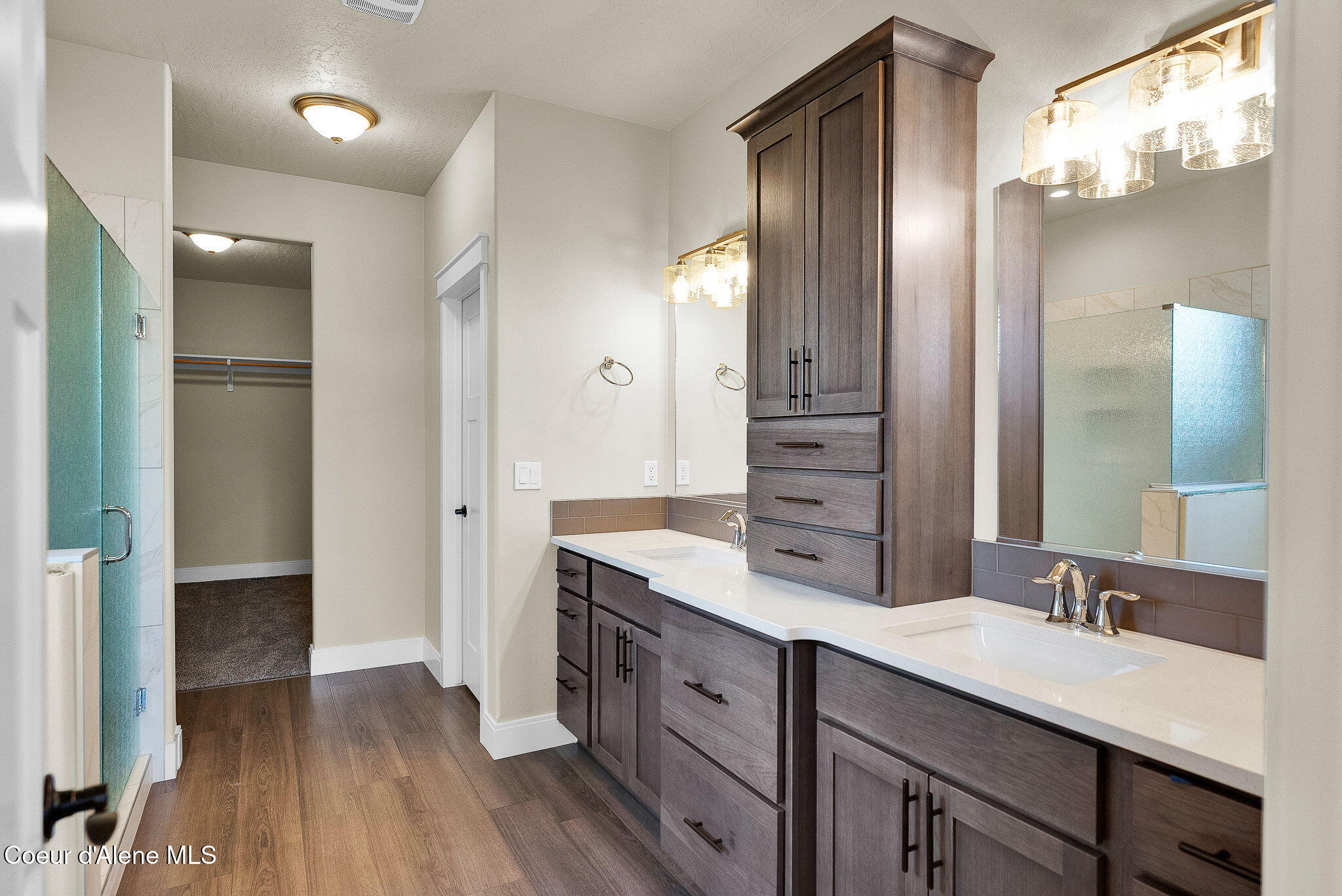 Rathdrum, Idaho, 83858, United States, 6 Bedrooms Bedrooms, ,1 BathroomBathrooms,Residential,For Sale,1989161