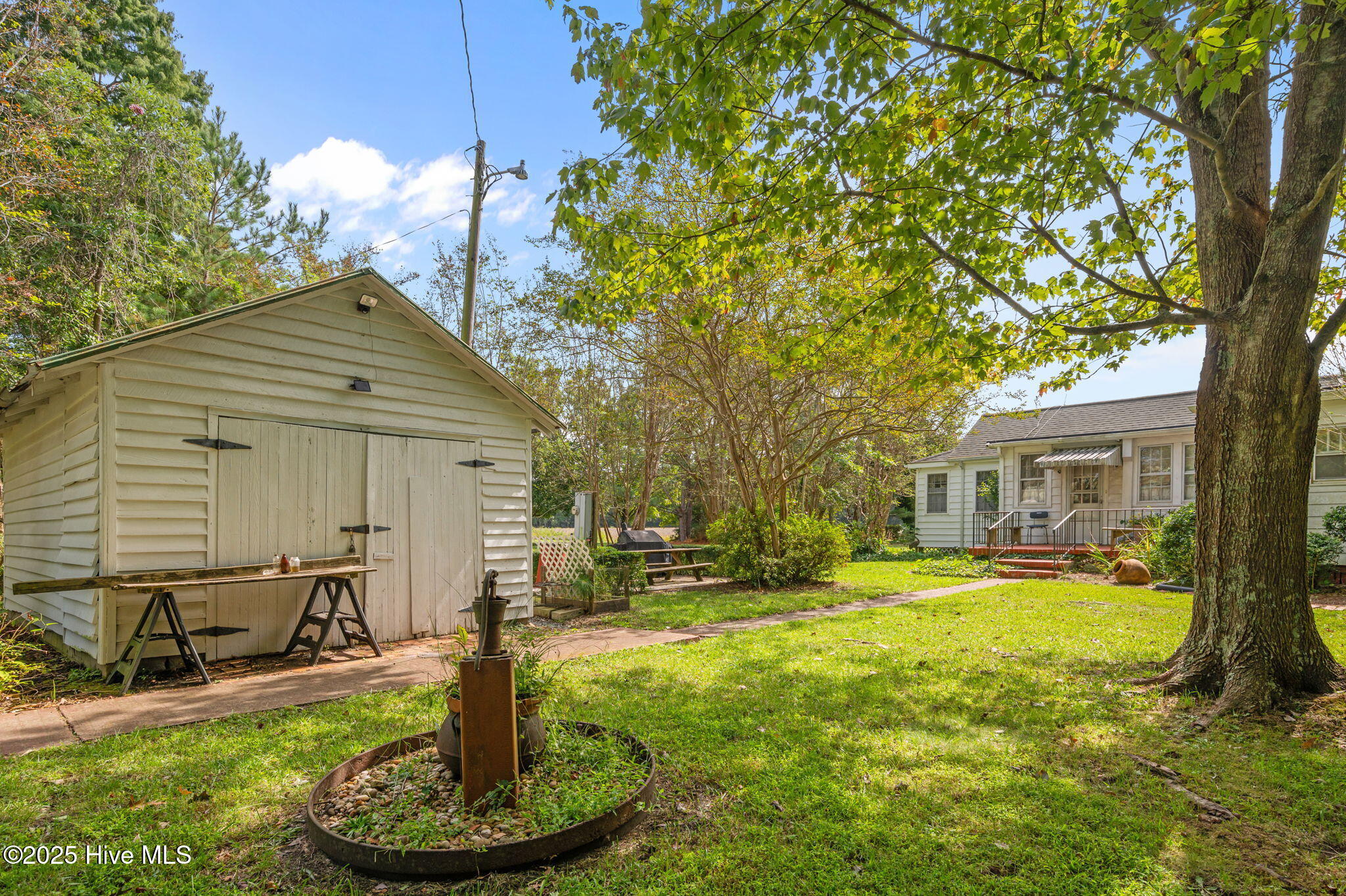 Bath, North Carolina, 27808, United States, 3 Bedrooms Bedrooms, ,2 BathroomsBathrooms,Residential,For Sale,1954938