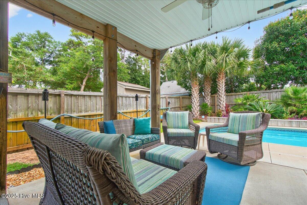 Oak Island, North Carolina, 28465, United States, 3 Bedrooms Bedrooms, ,3 BathroomsBathrooms,Residential,For Sale,1950807