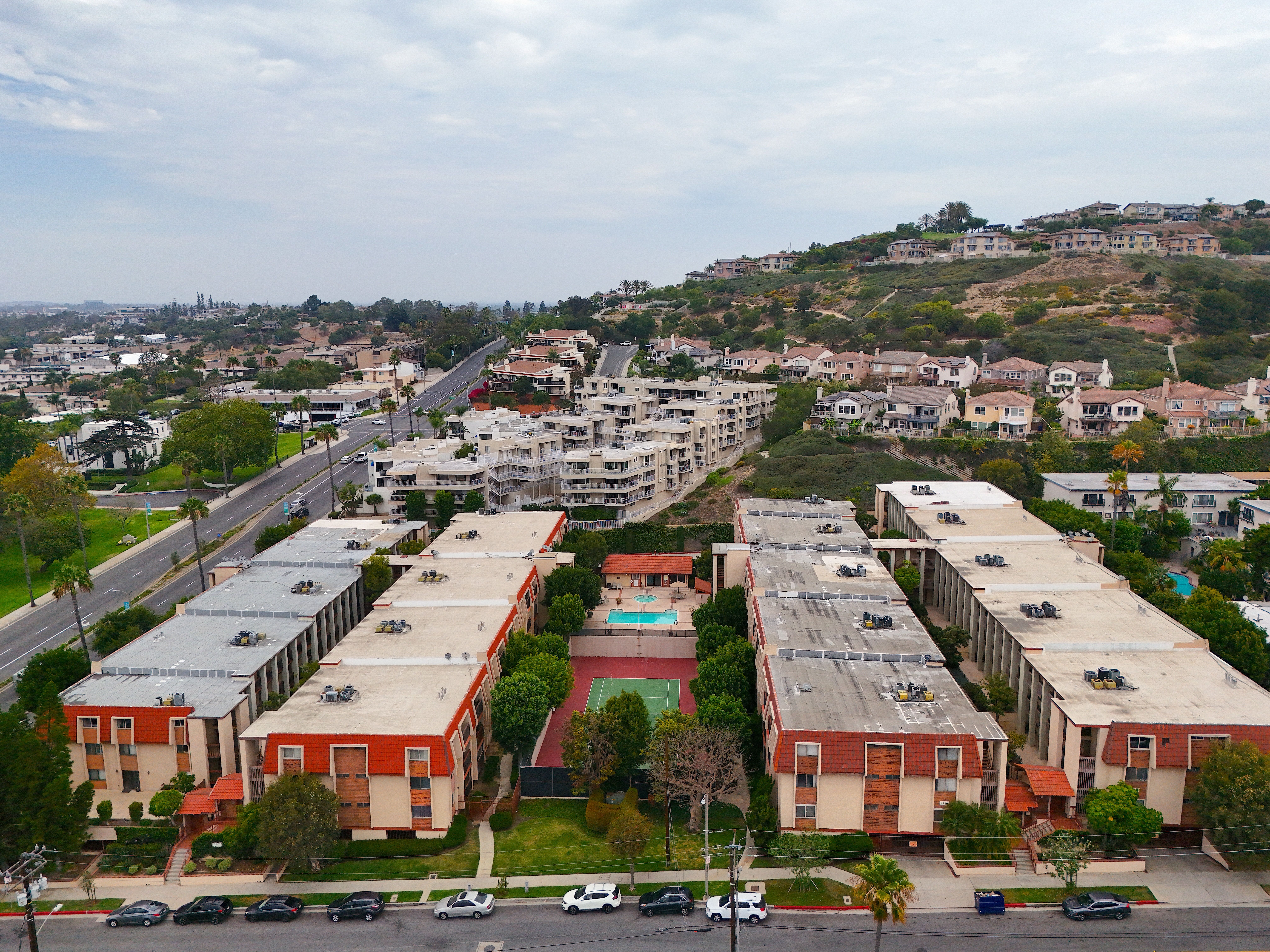  2001 E. 21st Street Unit 327, Signal Hill, CA 90755 - 物件實景