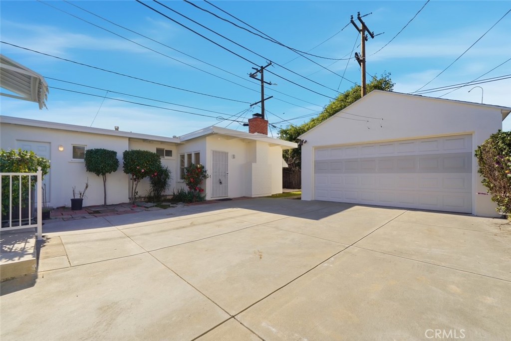San Gabriel, California, 91775, United States, 3 Bedrooms Bedrooms, ,3 BathroomsBathrooms,Residential,For Sale,2003322