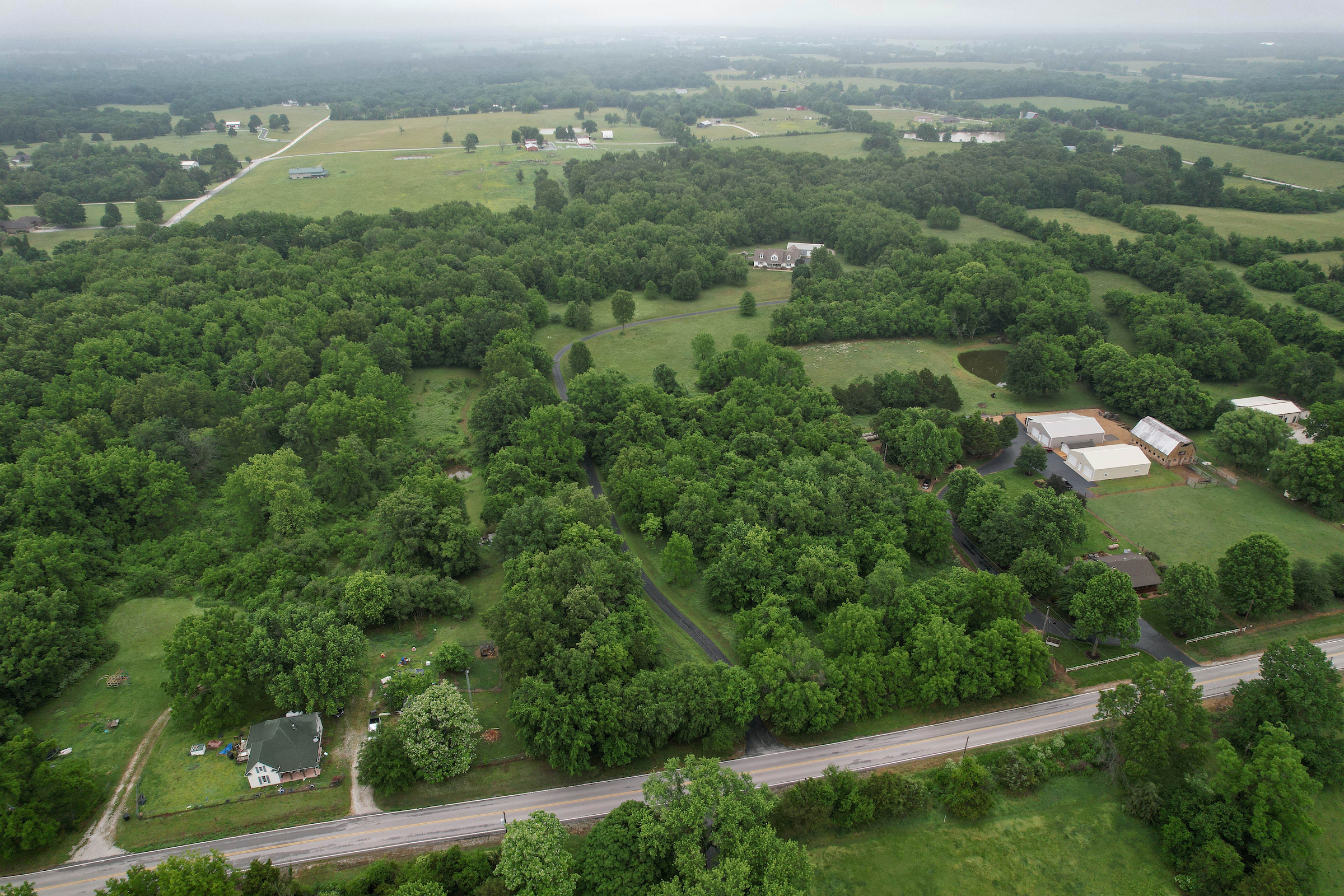 Springfield, Missouri, 65803, United States, 5 Bedrooms Bedrooms, ,3 BathroomsBathrooms,Residential,For Sale,2049332