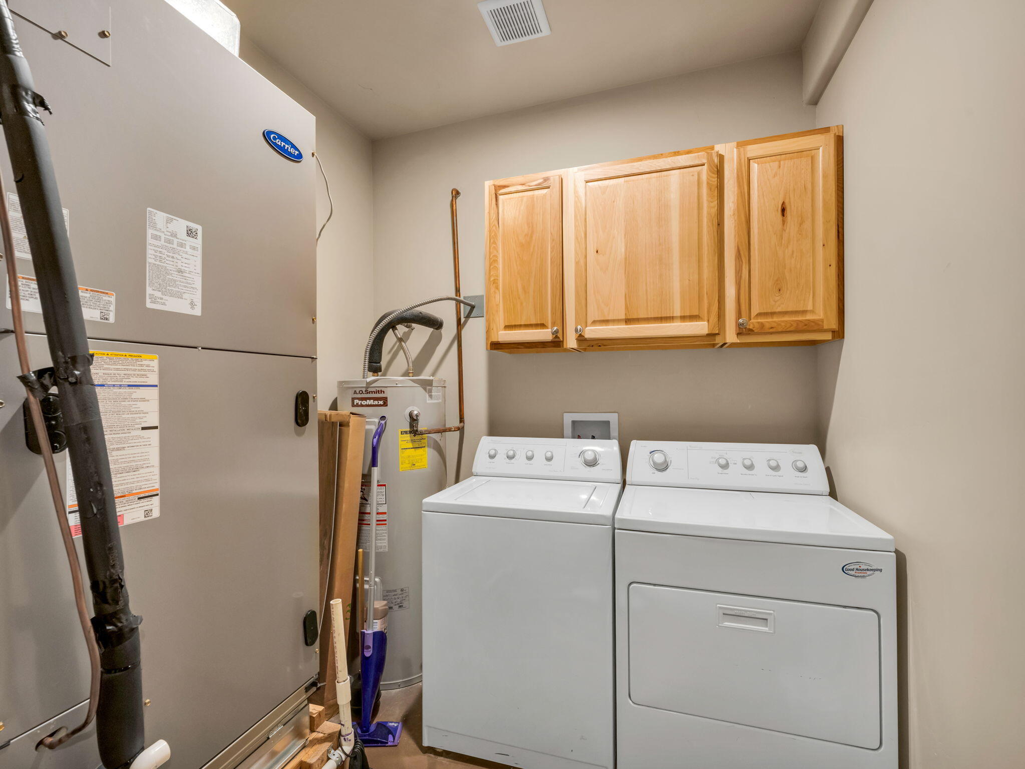 Pine, Arizona, 85544, United States, 3 Bedrooms Bedrooms, ,1 BathroomBathrooms,Residential,For Sale,1862408