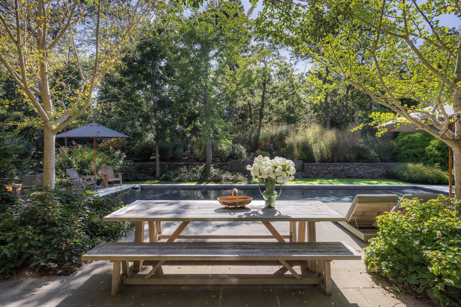  Dazzling East Hampton Compound Featured in Architectural Digest - 物件實景