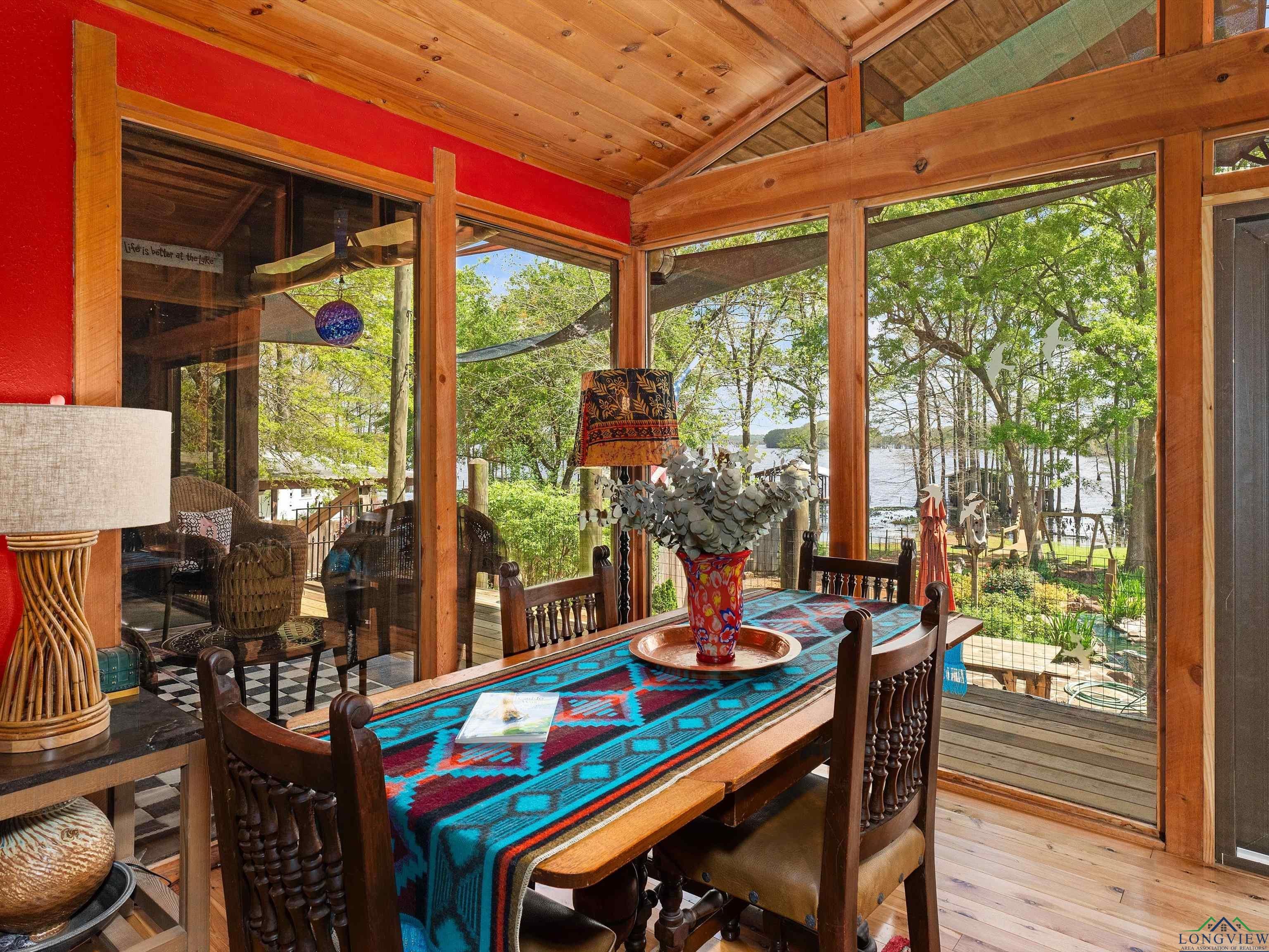 Karnack, Texas, 75661, United States, 3 Bedrooms Bedrooms, ,3 BathroomsBathrooms,Residential,For Sale,1975449