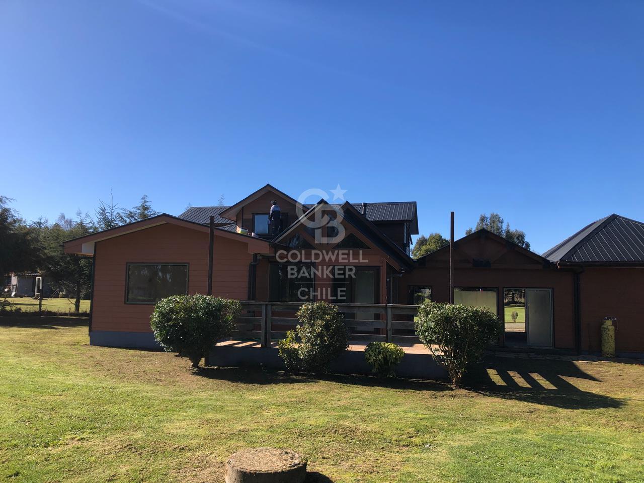 Puerto Varas, Chile, 5 Bedrooms Bedrooms, ,5 BathroomsBathrooms,Residential,For Sale,1957835