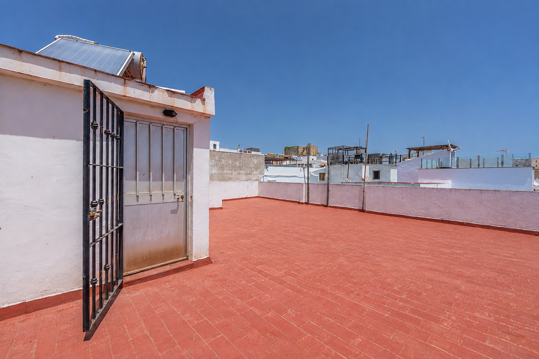  Traditional house with privileged views of Tarifa
