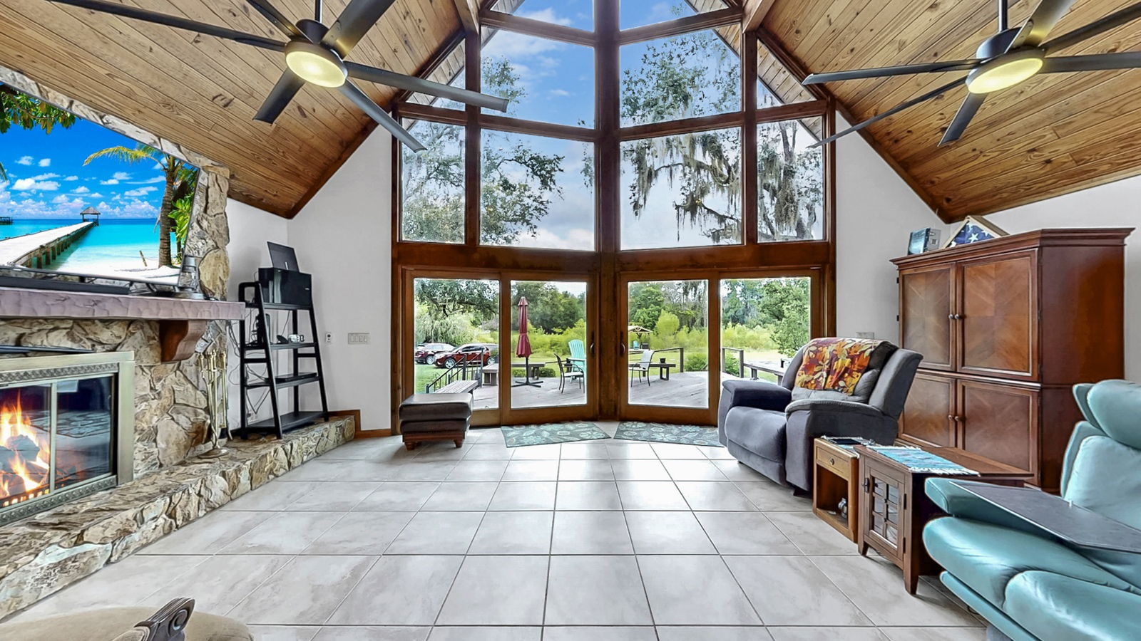 Wimauma, Florida, 33598, United States, 3 Bedrooms Bedrooms, ,2 BathroomsBathrooms,Residential,For Sale,1943495