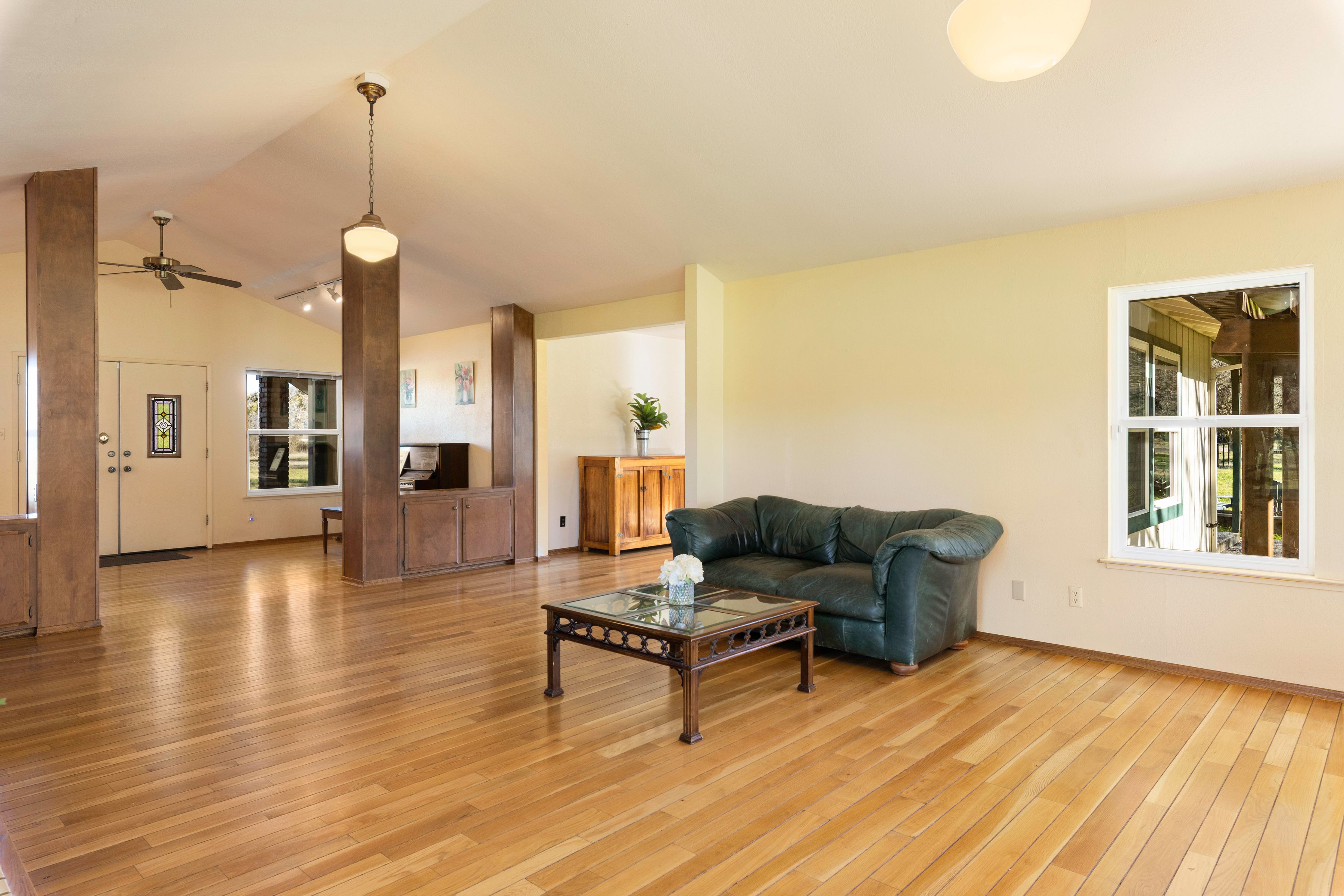  4962 Gaddy Lane - 物件實景