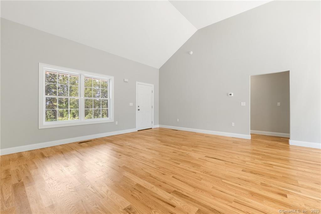 East Hampton, Connecticut, 06424, United States, 3 Bedrooms Bedrooms, ,2 BathroomsBathrooms,Residential,For Sale,1998442