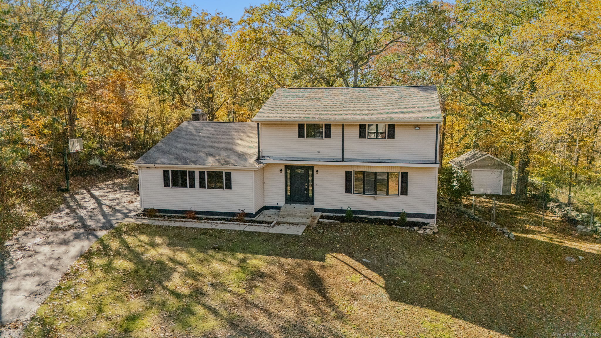 Waterford, Connecticut, 06385, United States, 3 Bedrooms Bedrooms, ,3 BathroomsBathrooms,Residential,For Sale,1969009