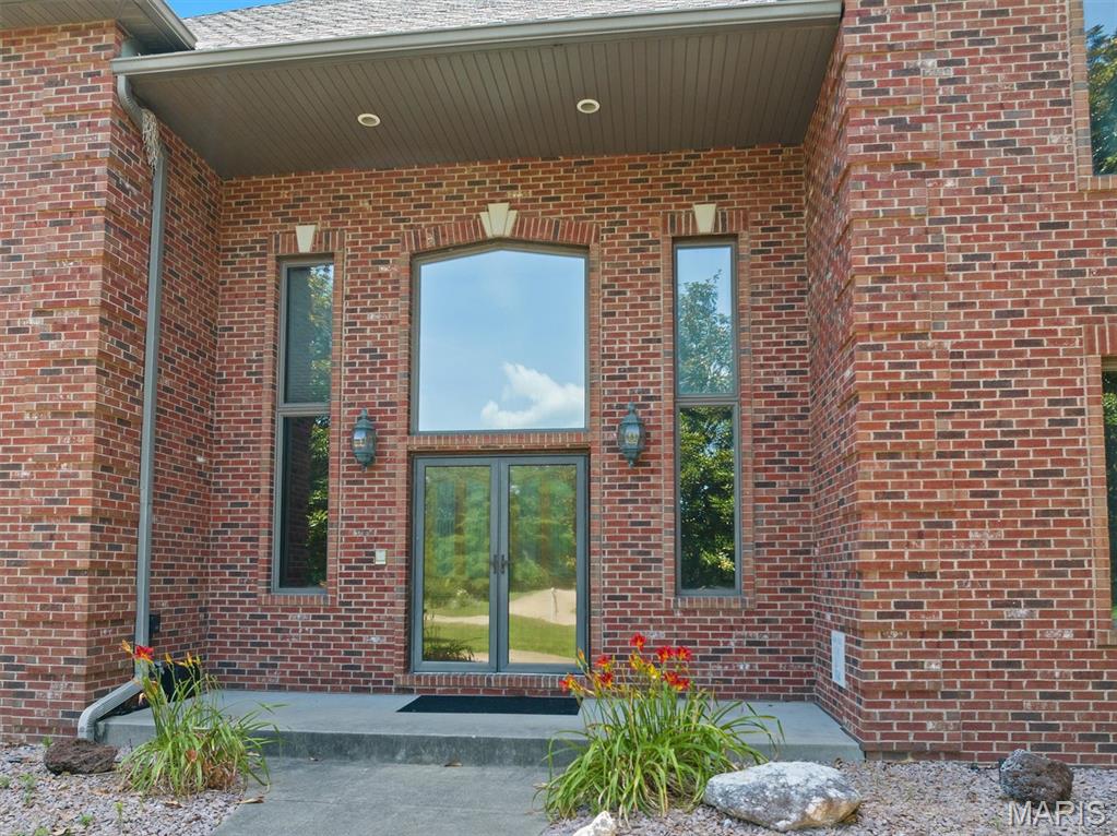 Shiloh, Illinois, 62221, United States, 5 Bedrooms Bedrooms, ,6 BathroomsBathrooms,Residential,For Sale,1890091