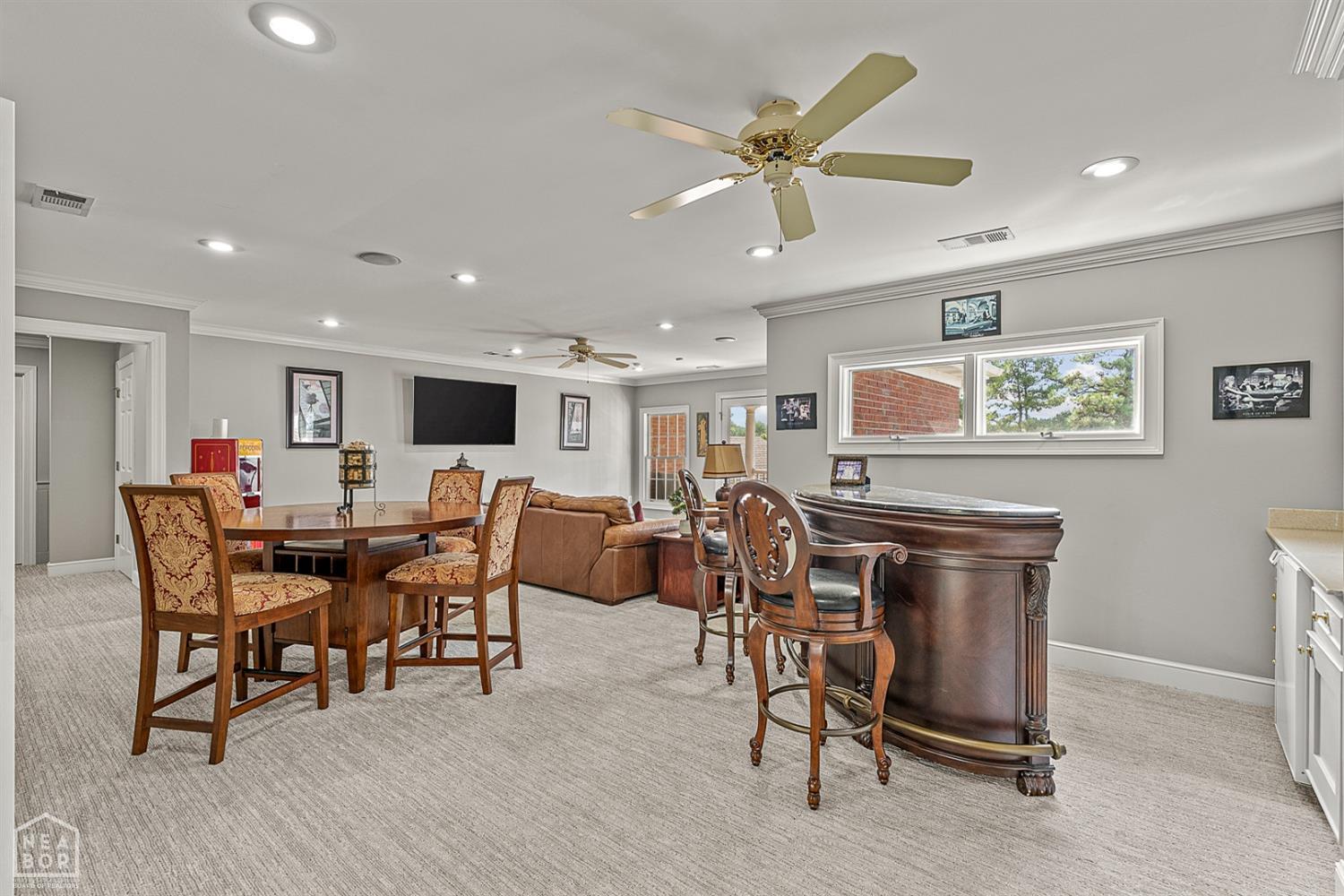 Jonesboro, Arkansas, 72404, United States, 4 Bedrooms Bedrooms, ,5 BathroomsBathrooms,Residential,For Sale,1976719